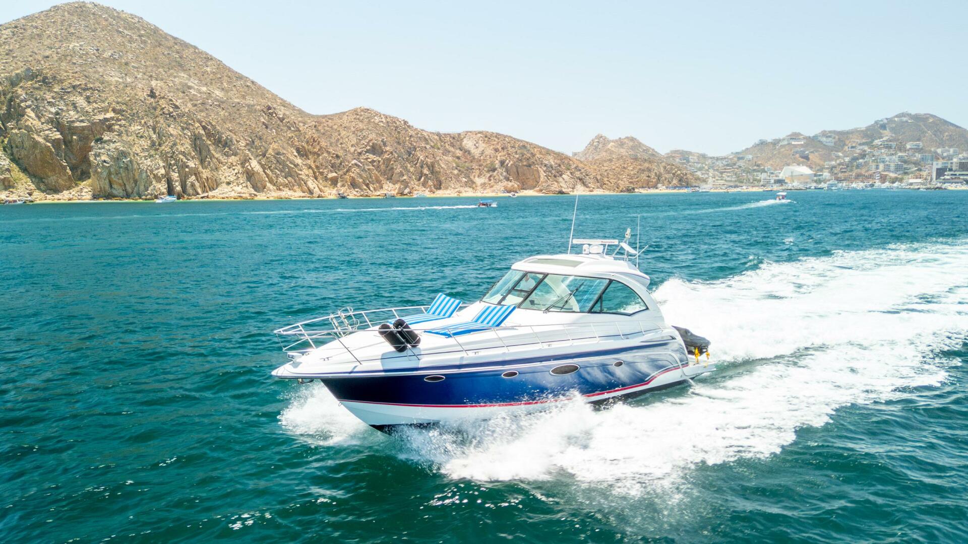 2007 Formula 45 Yacht - Image 17