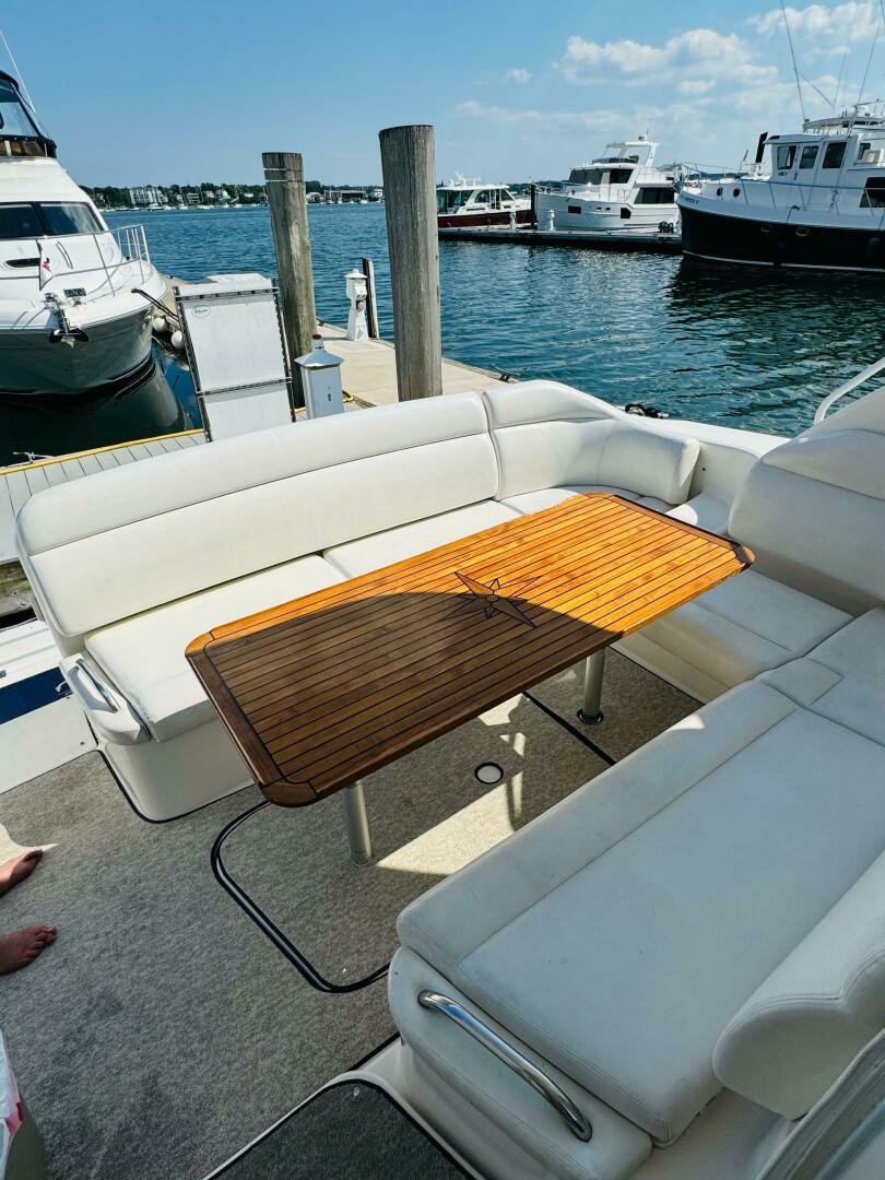 2007 Tiara Yachts 3900 Sovran - Image 5