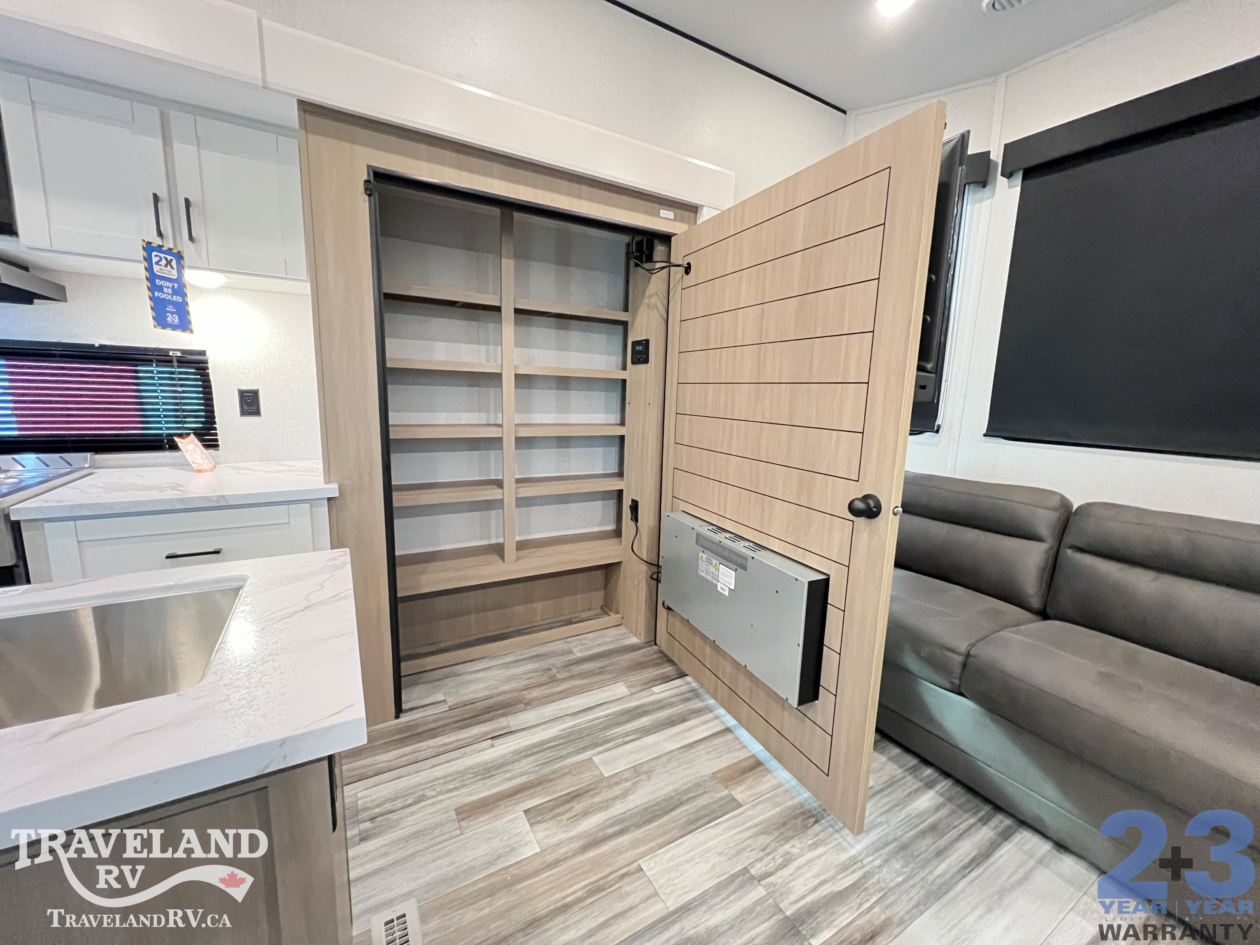 2026 Jayco Jay Flight Bungalow 401LOFTDS - Image 19