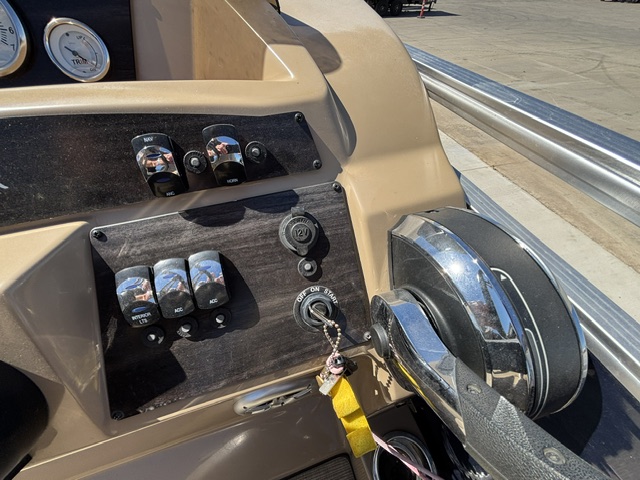 2016 HARRIS CRUISER 220CW - Image 19