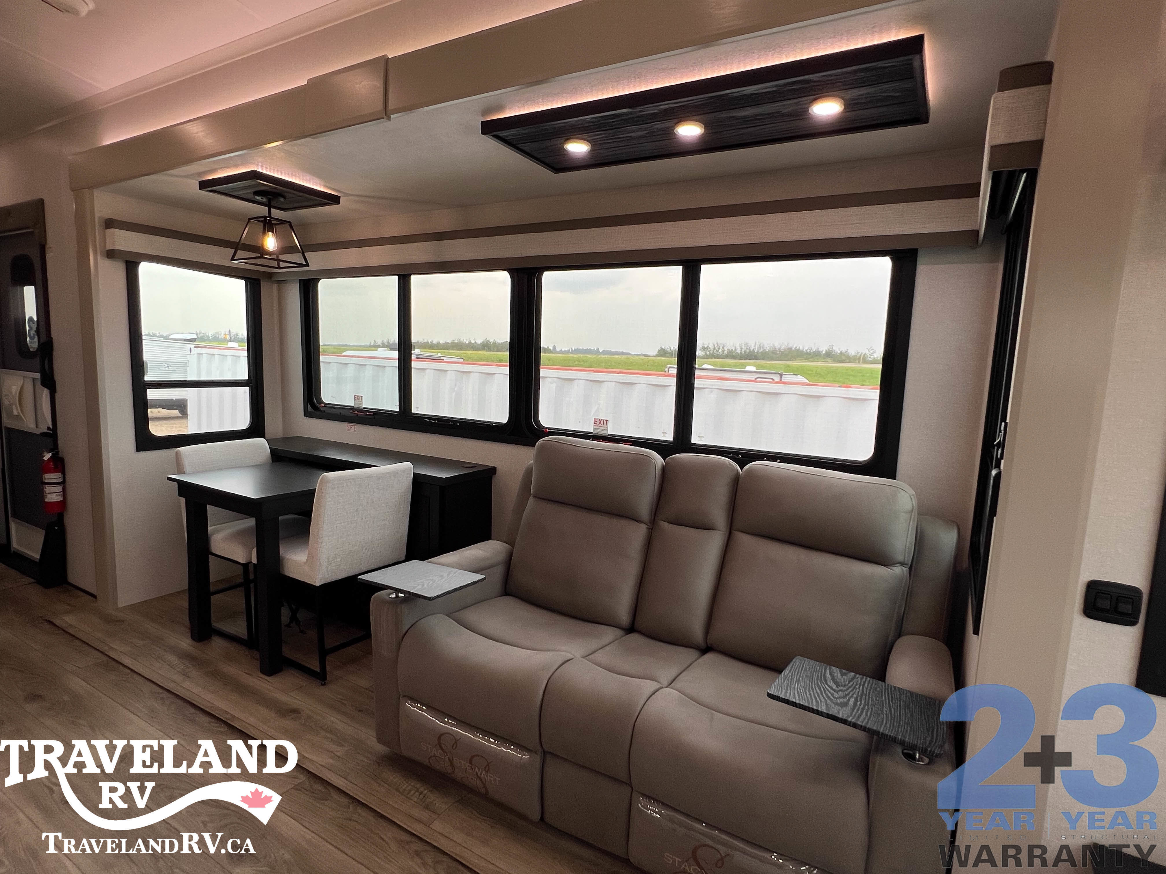 2026 Jayco North Point 377RLBH - Image 22