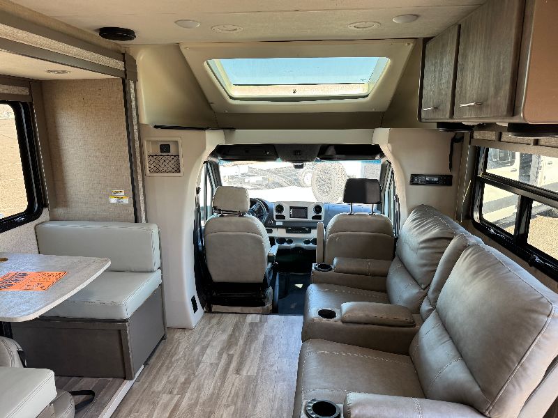 2019 Thor Motor Coach Compass 24SX - Image 17