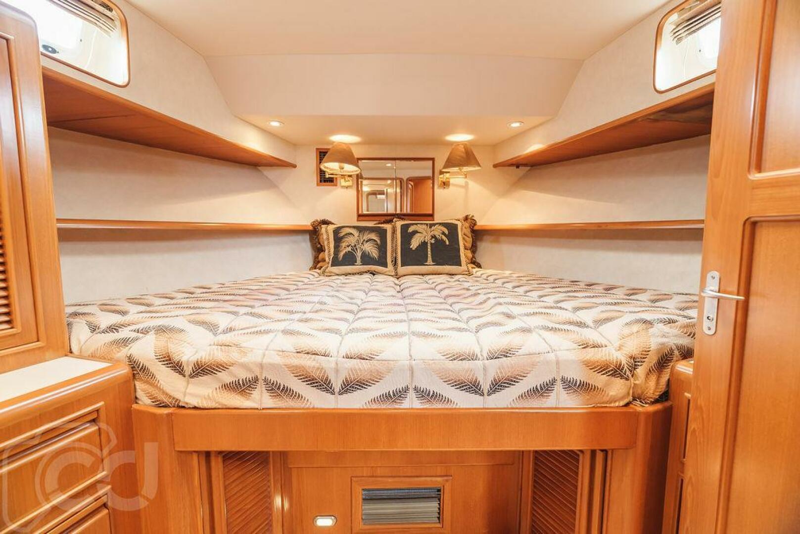 1999 Offshore Yachts 52 Pilothouse - Image 32