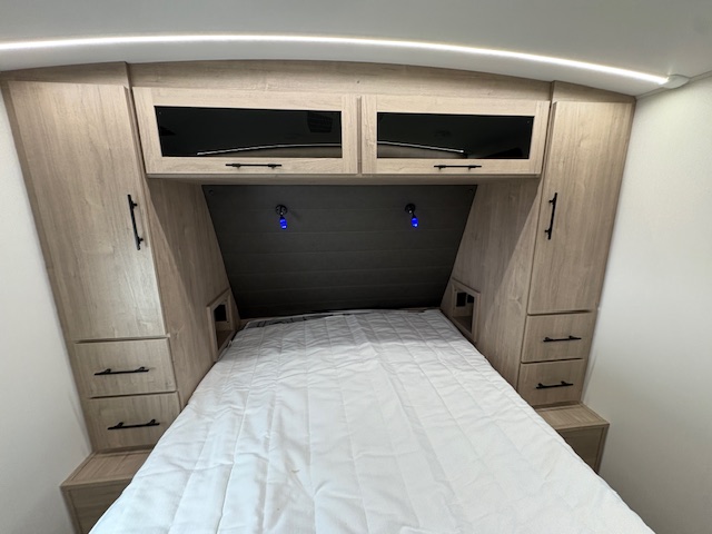 2026 Grand Design Imagine 2300MK - Image 13