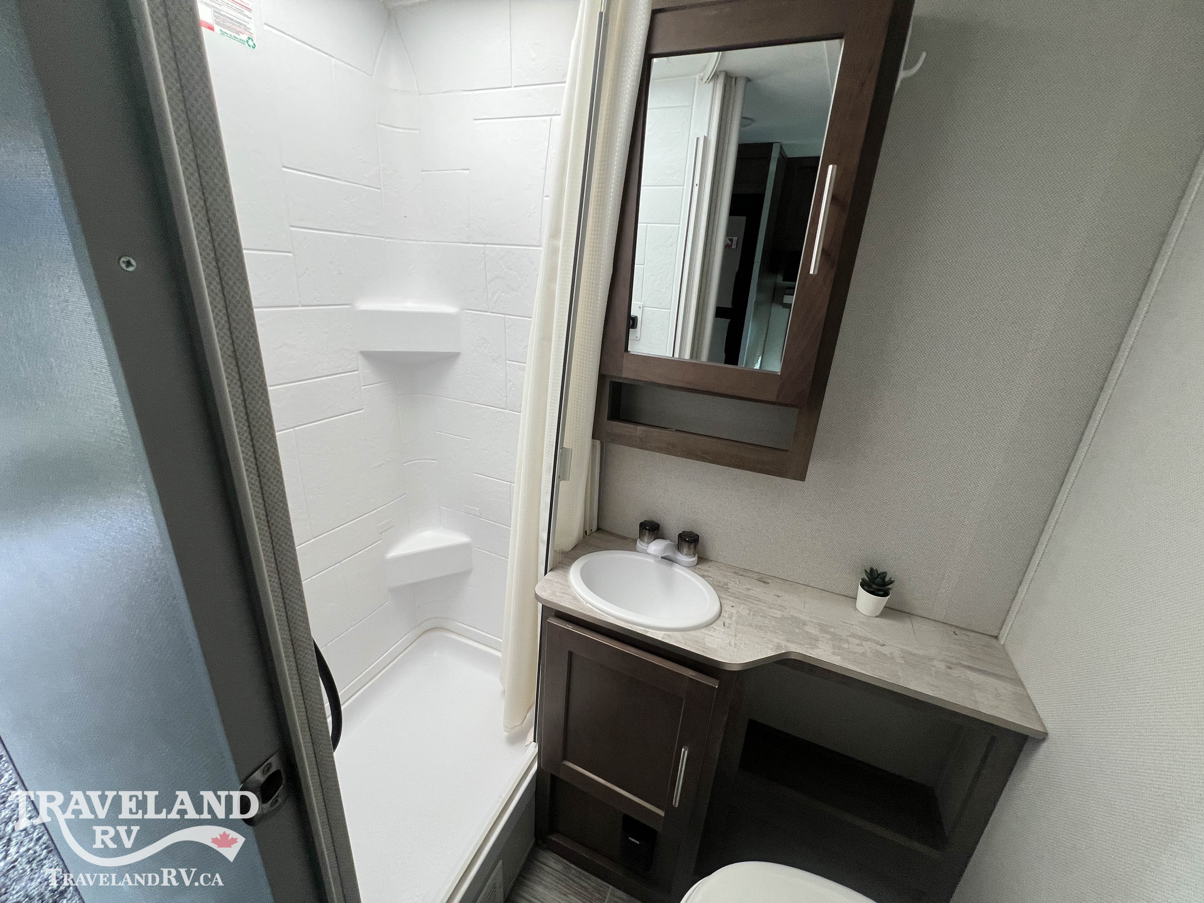 2020 FOREST RIVER NOBO 19.1 - Image 24
