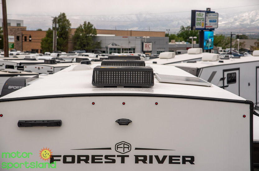 2026 Forest River Cedar Creek 29RL - Image 23