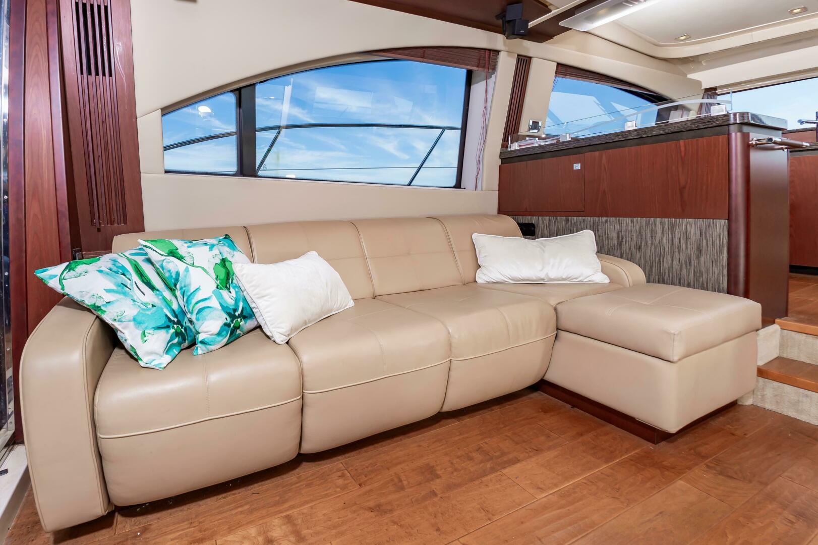 2015 Sea Ray 510 Fly - Image 25