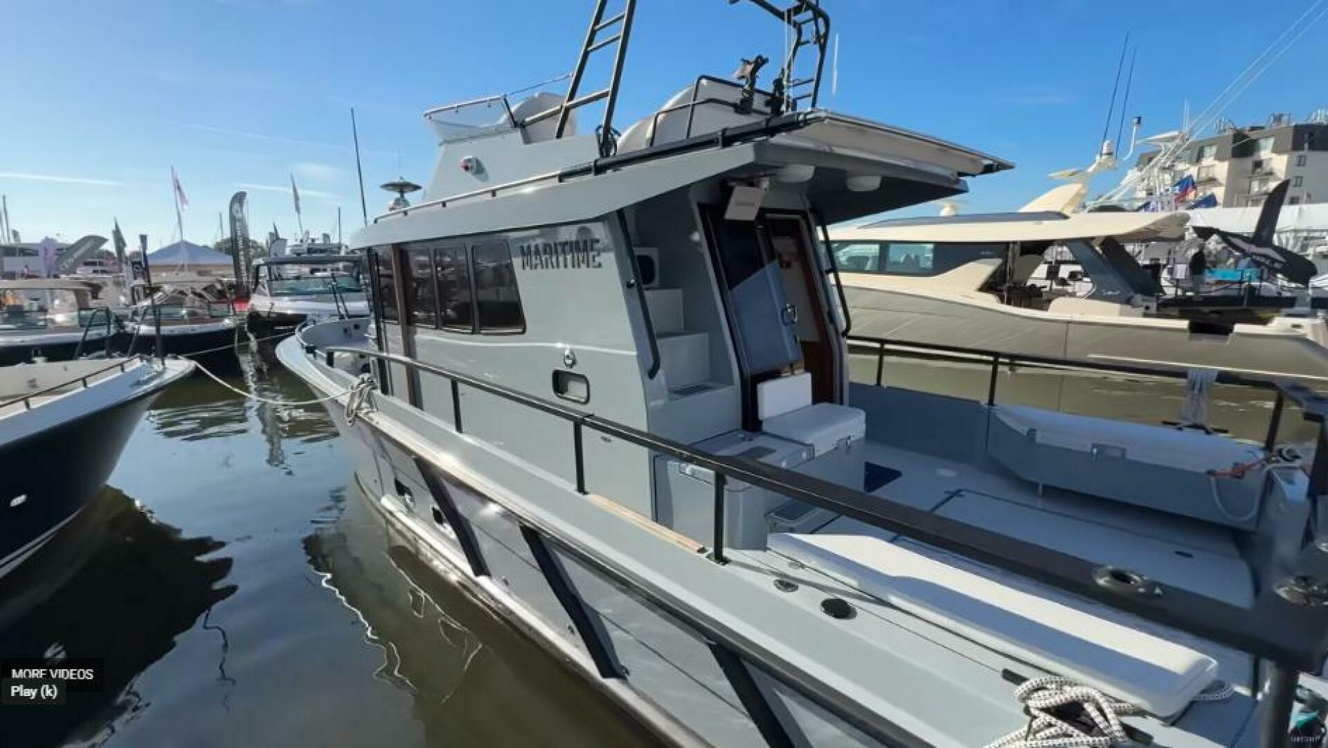 2025 Targa 37 Flybridge - Image 5