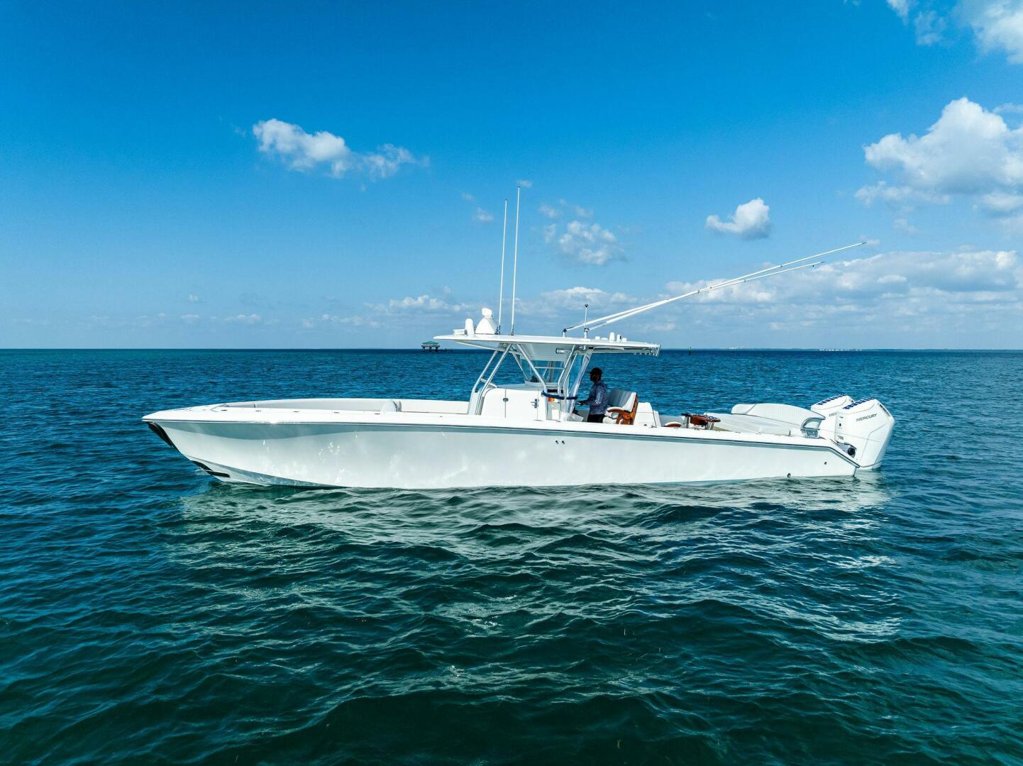 2015 Bahama 41 - Image 11