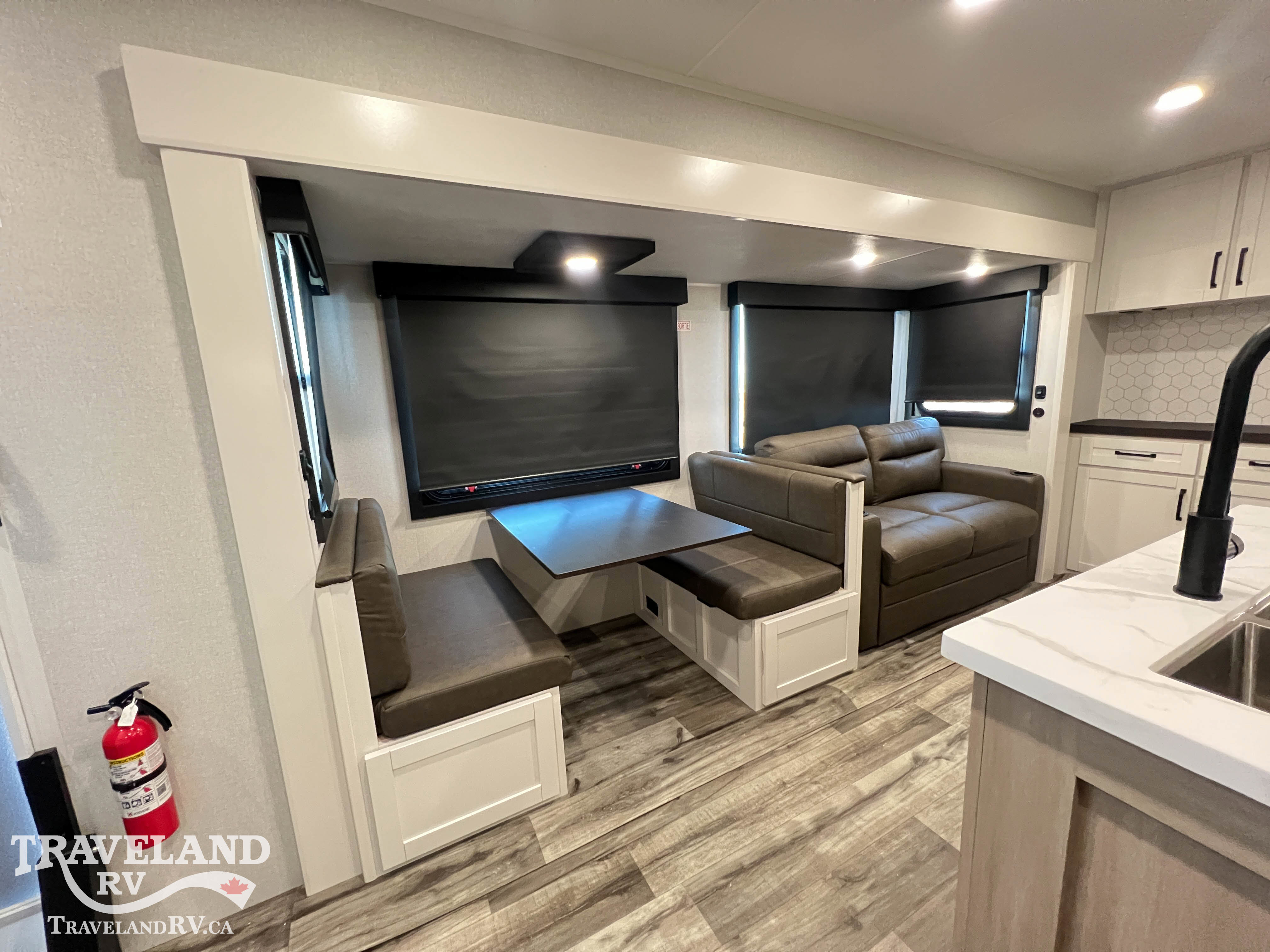 2026 Highland Ridge Roamer Light Duty 31TBTS - Image 31