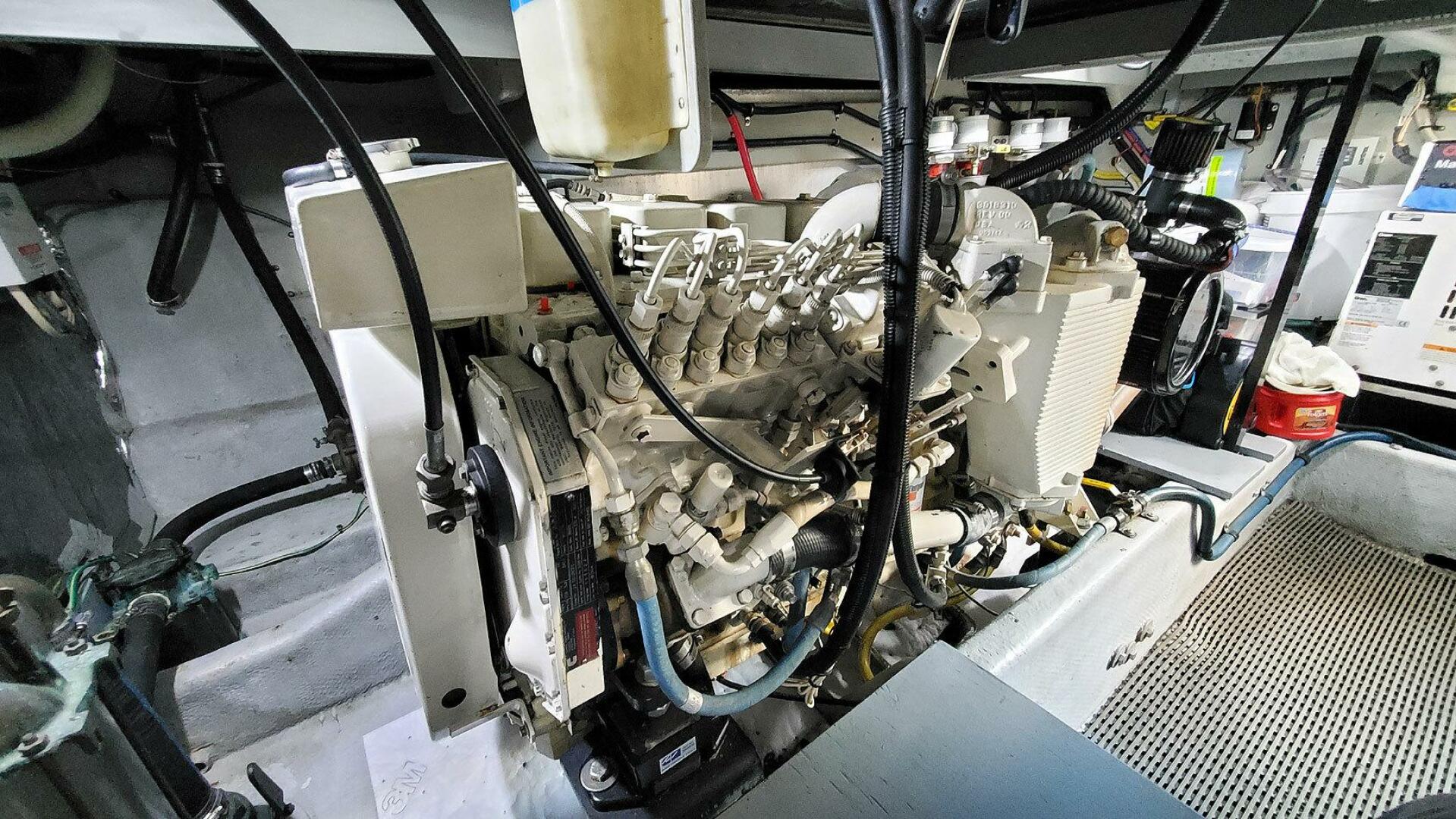 2004 Meridian 411 Sedan Bridge - Image 39