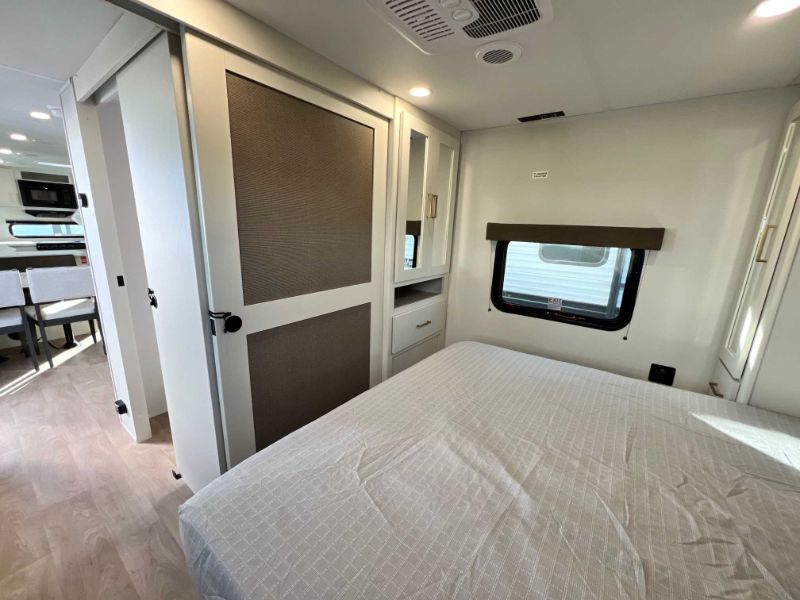 2026 Grand Design Transcend 285RKT - Image 19