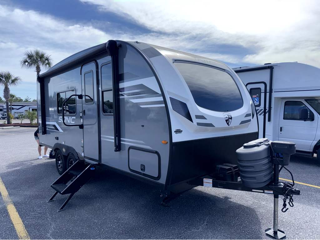 2024 VENTURE RV SONIC 190VRB - Image 1