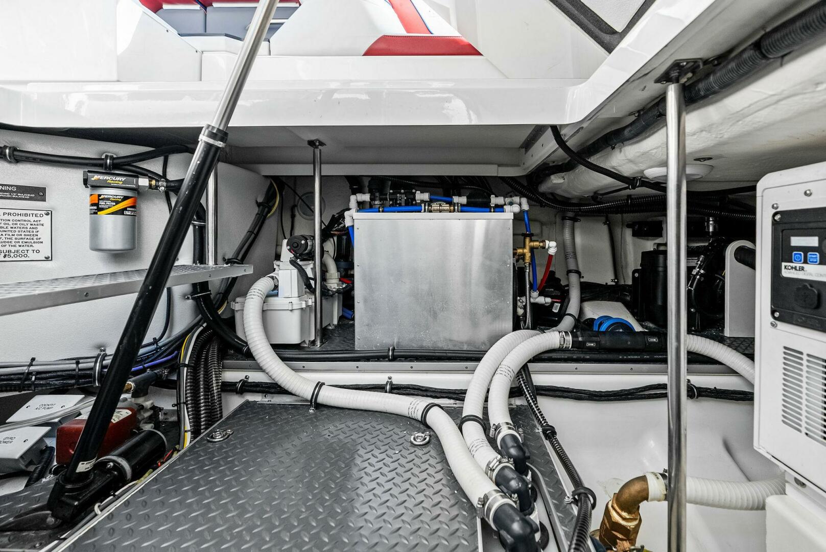 2023 Formula 430 Super Sport Crossover - Image 23