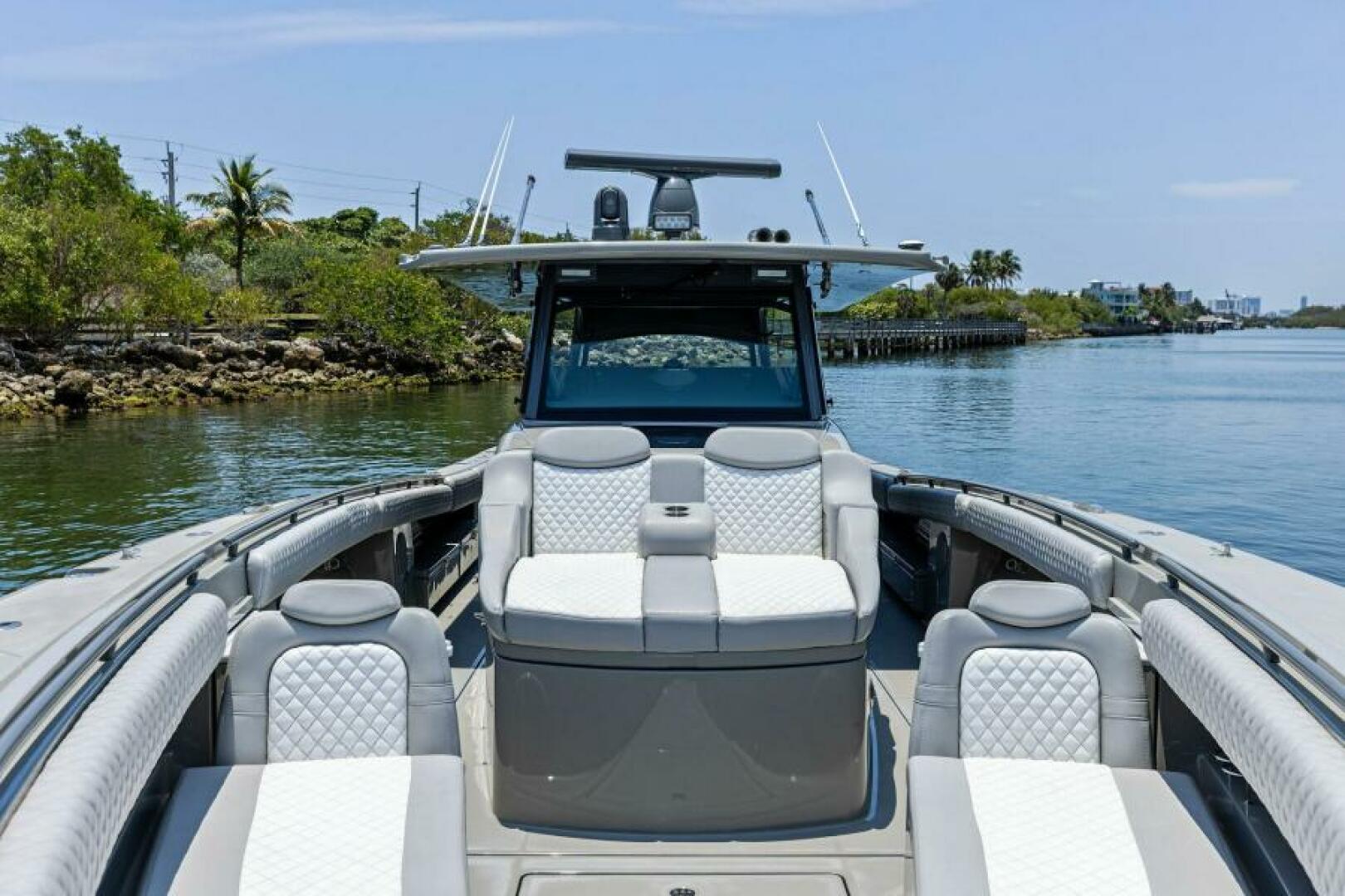 2023 HCB 53 Suenos - Image 7