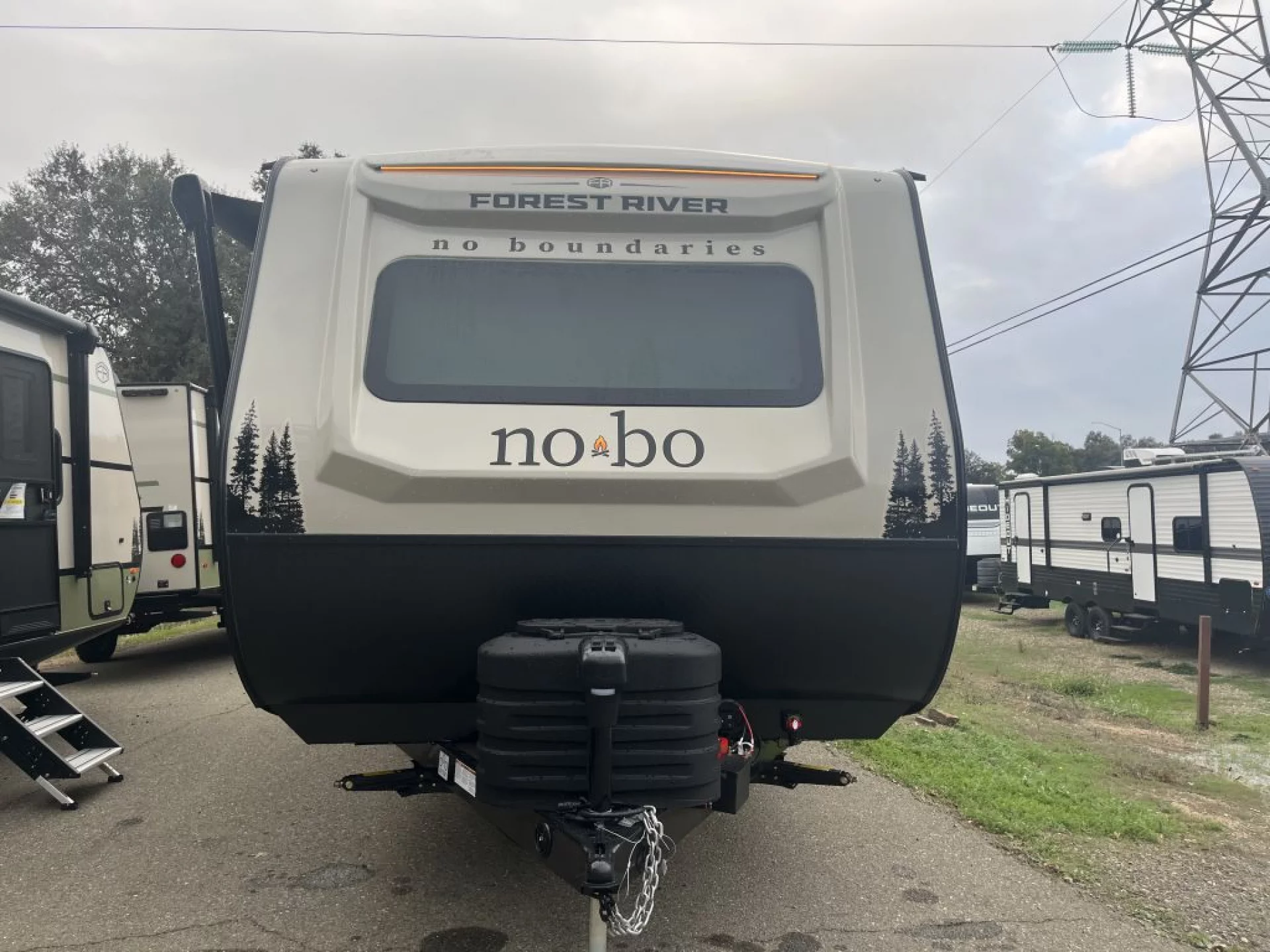 2026 FOREST RIVER NO BOUNDARIES NO BO 18.2 BM BEAST MODE 18 SERIES - Image 2