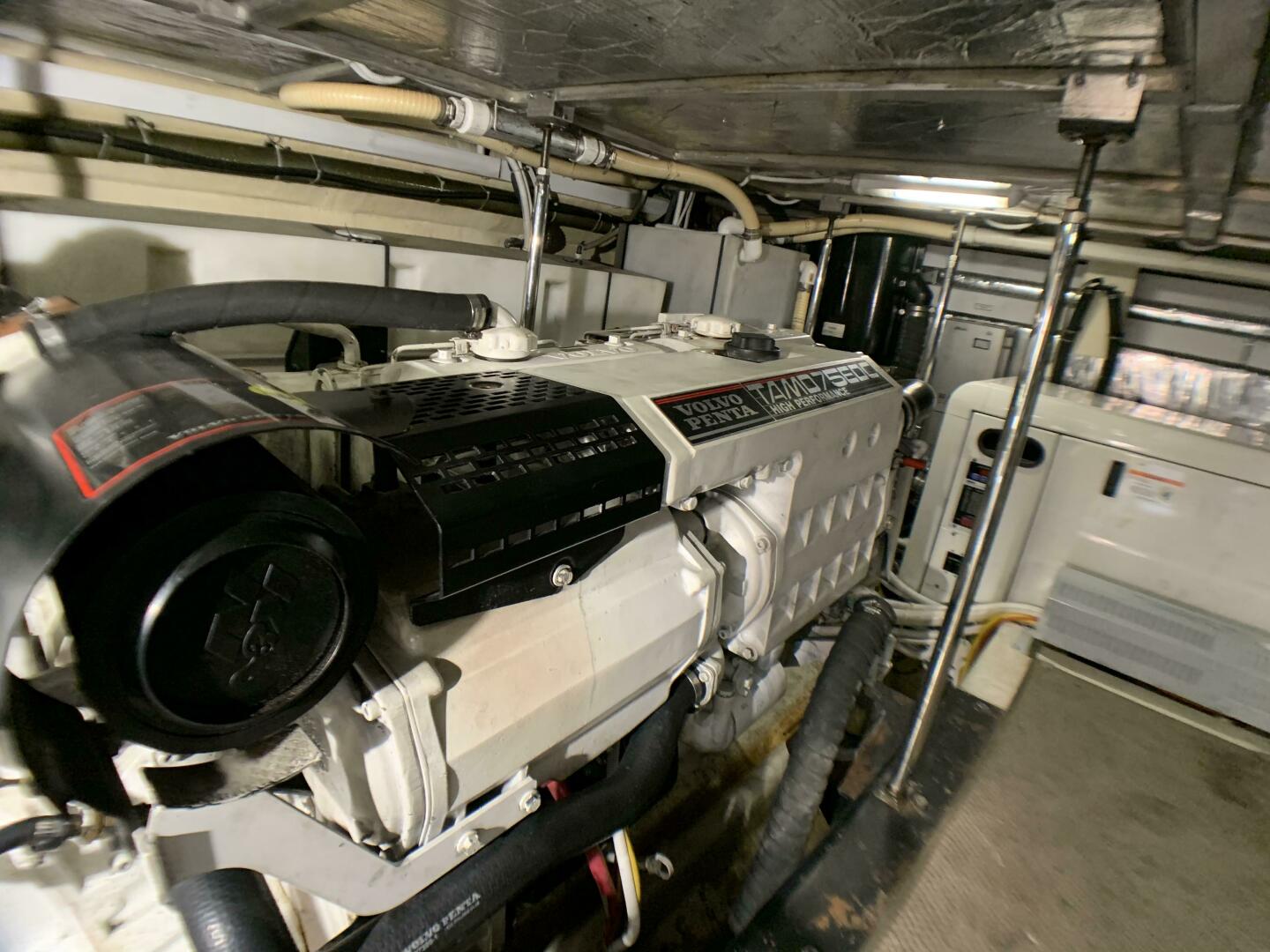 2006 Carver 56 Voyager - Image 31
