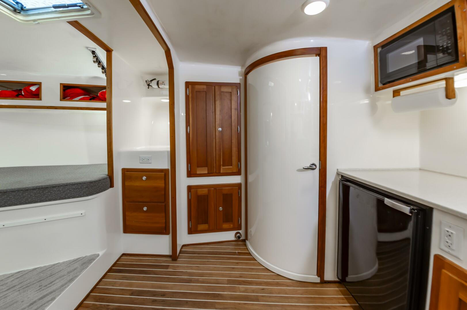2003 Custom Carolina 40 Layton Express - Image 30