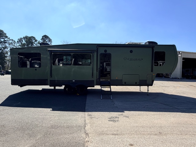 2026 Keystone Cougar 350LLK - Image 9