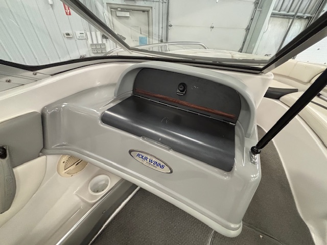 2000 FOURWINNS HORIZON 180 - Image 16