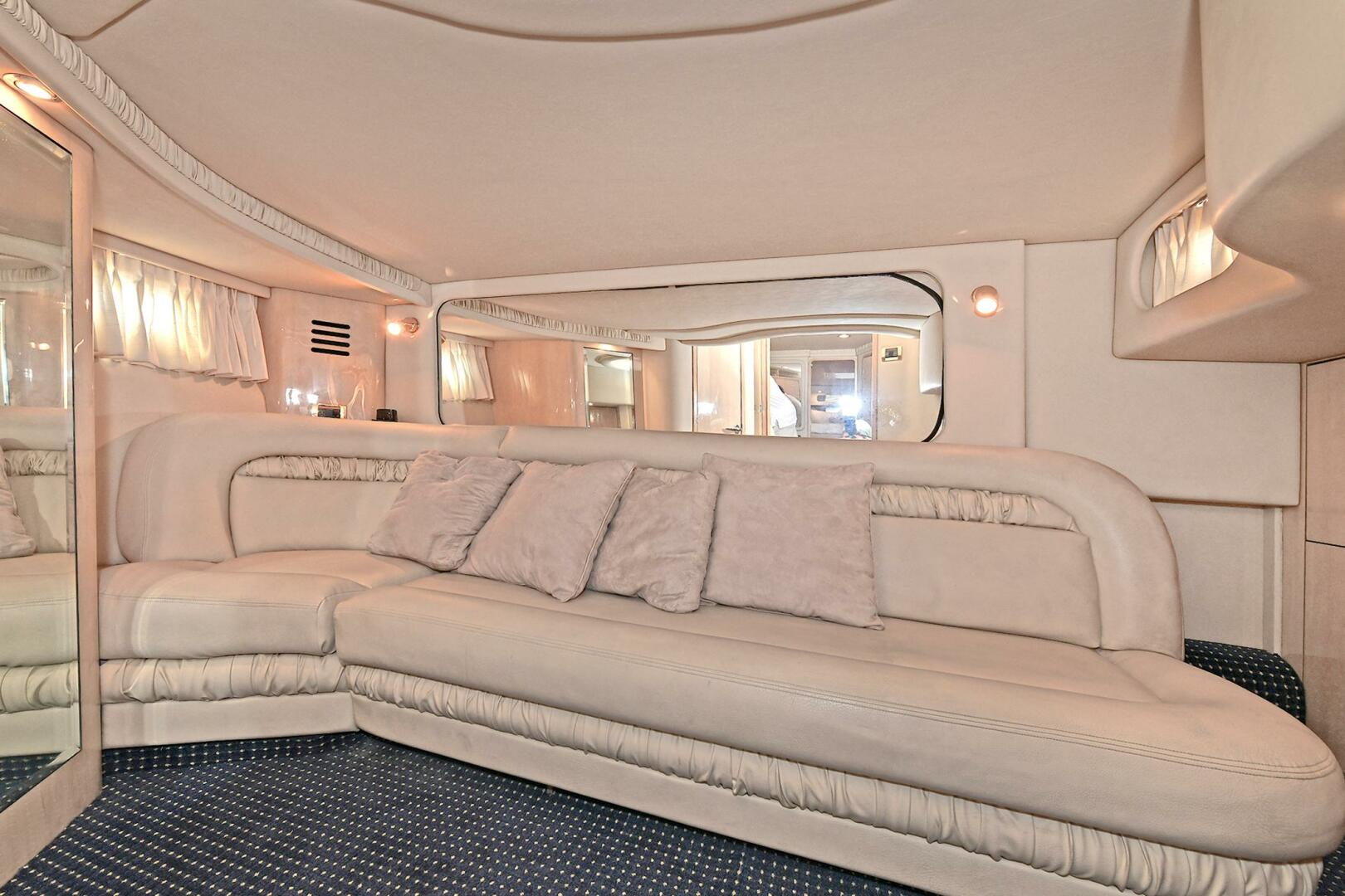 2000 Sea Ray 460 Sundancer - Image 34