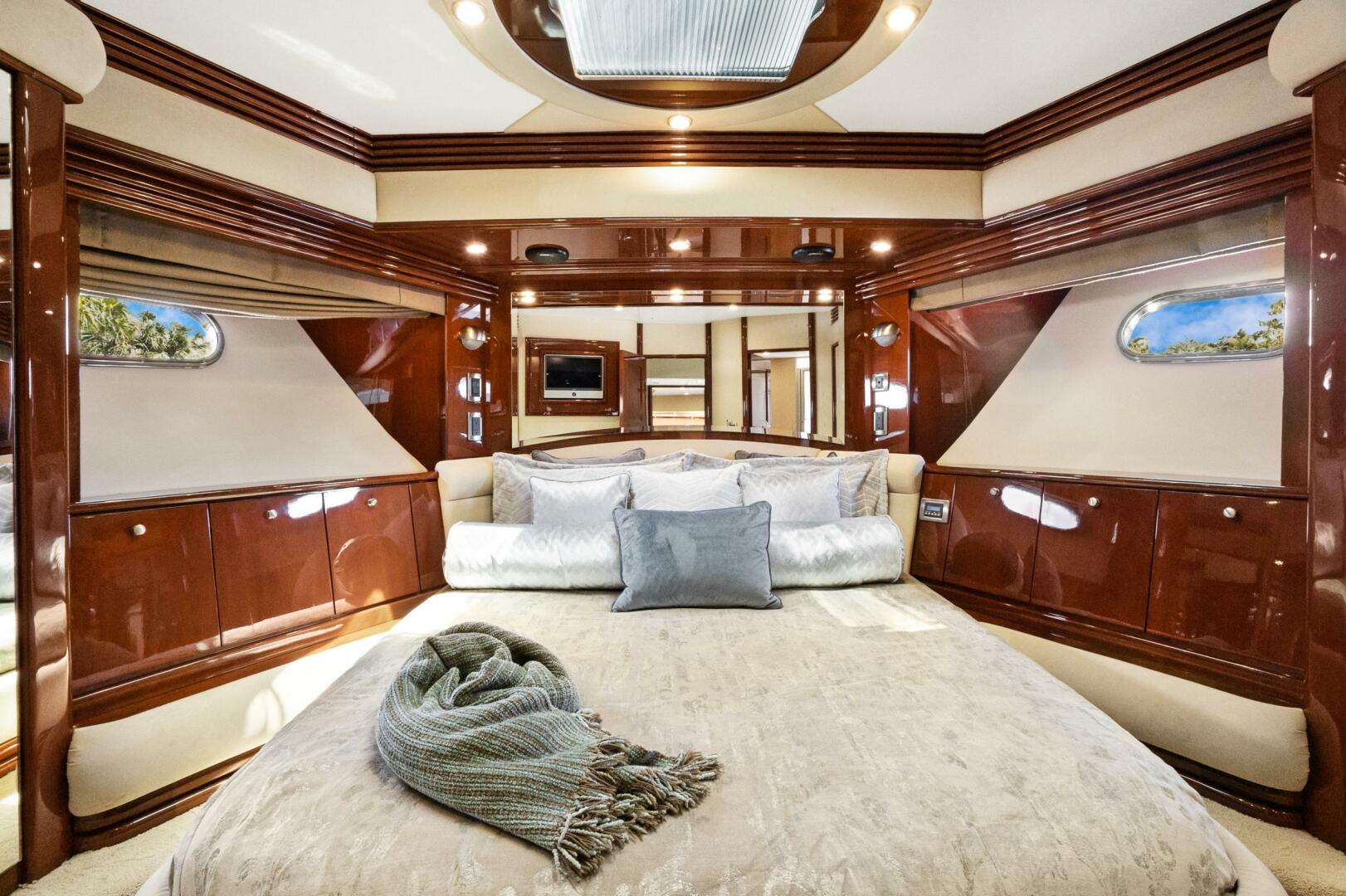2008 Marquis 690 - Image 34