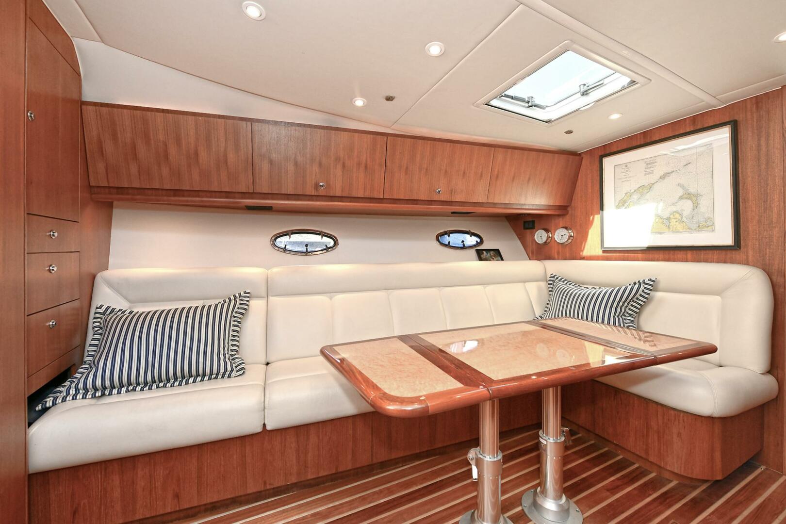 2008 Tiara Yachts 4200 Open - Image 29