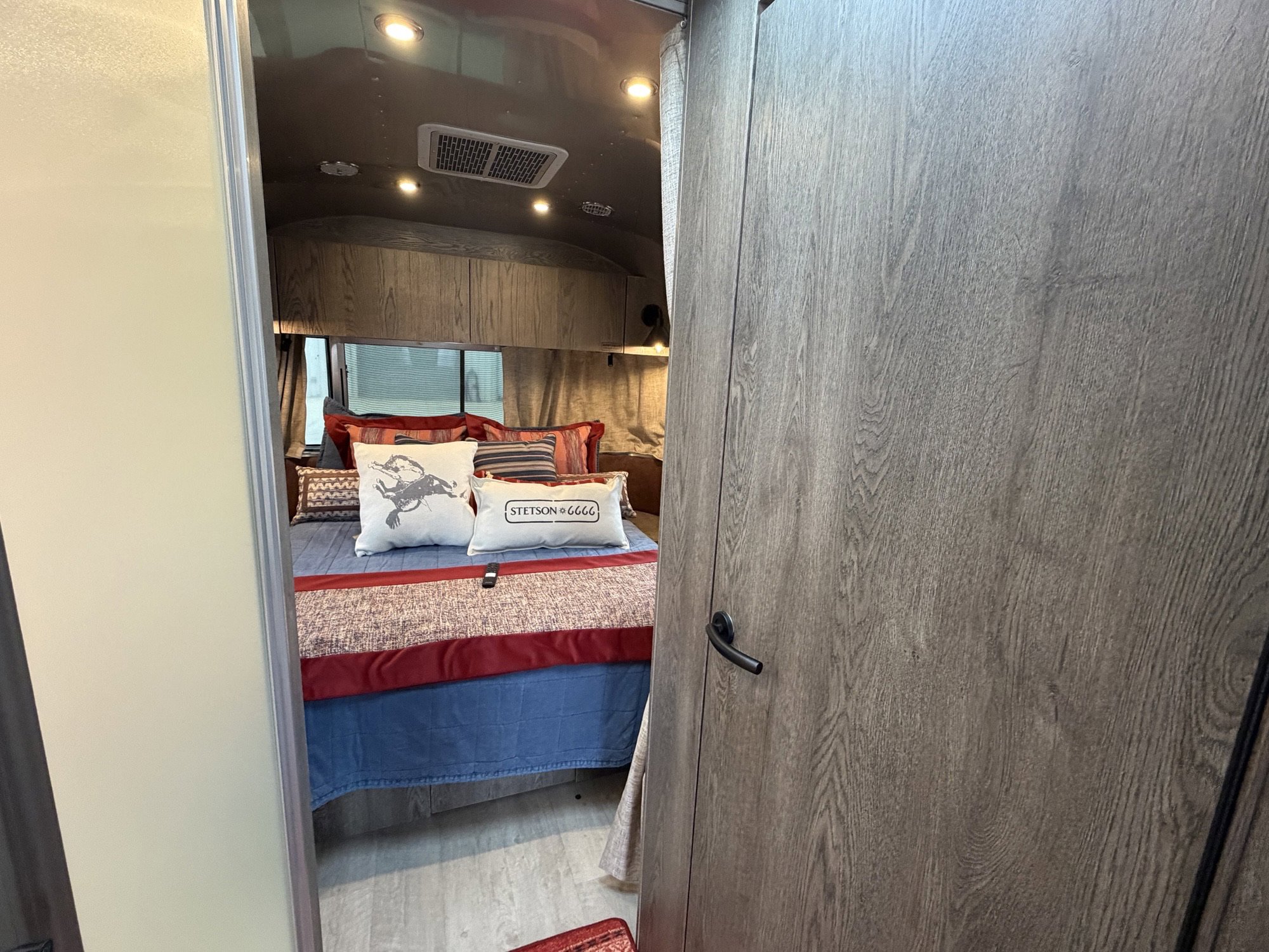 2026 AIRSTREAM STETSON + 6666 27FBQ - Image 20