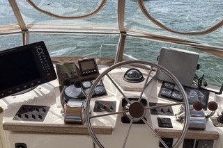 1998 Sabreline 36 AFT CABIN - Image 75