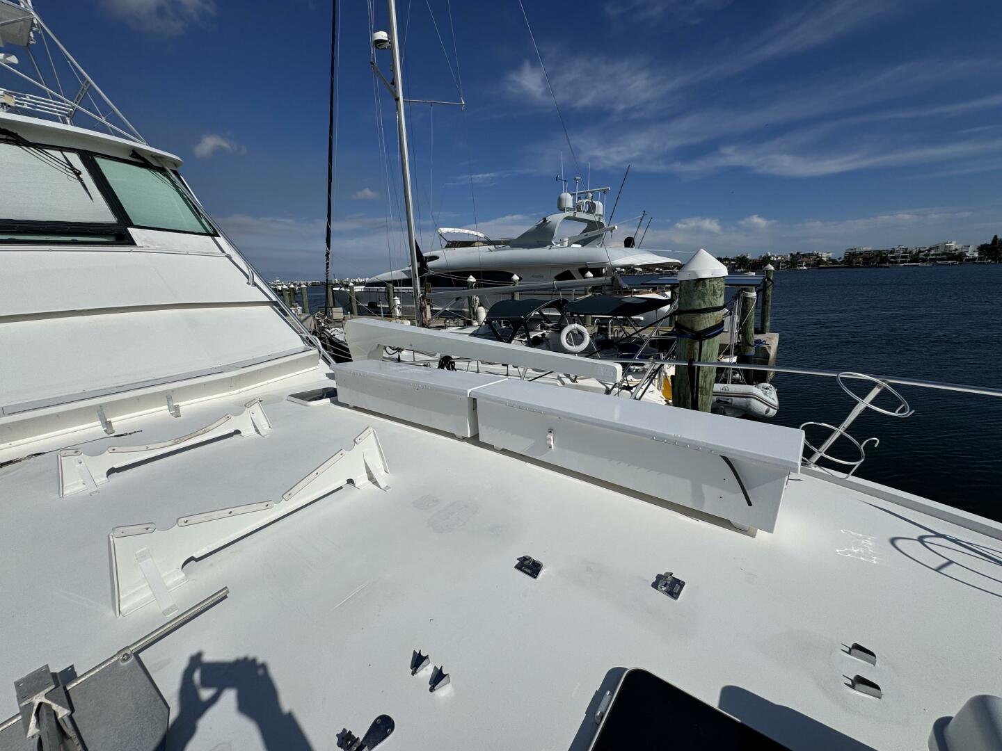 1995 Viking 58 Convertible - Image 76