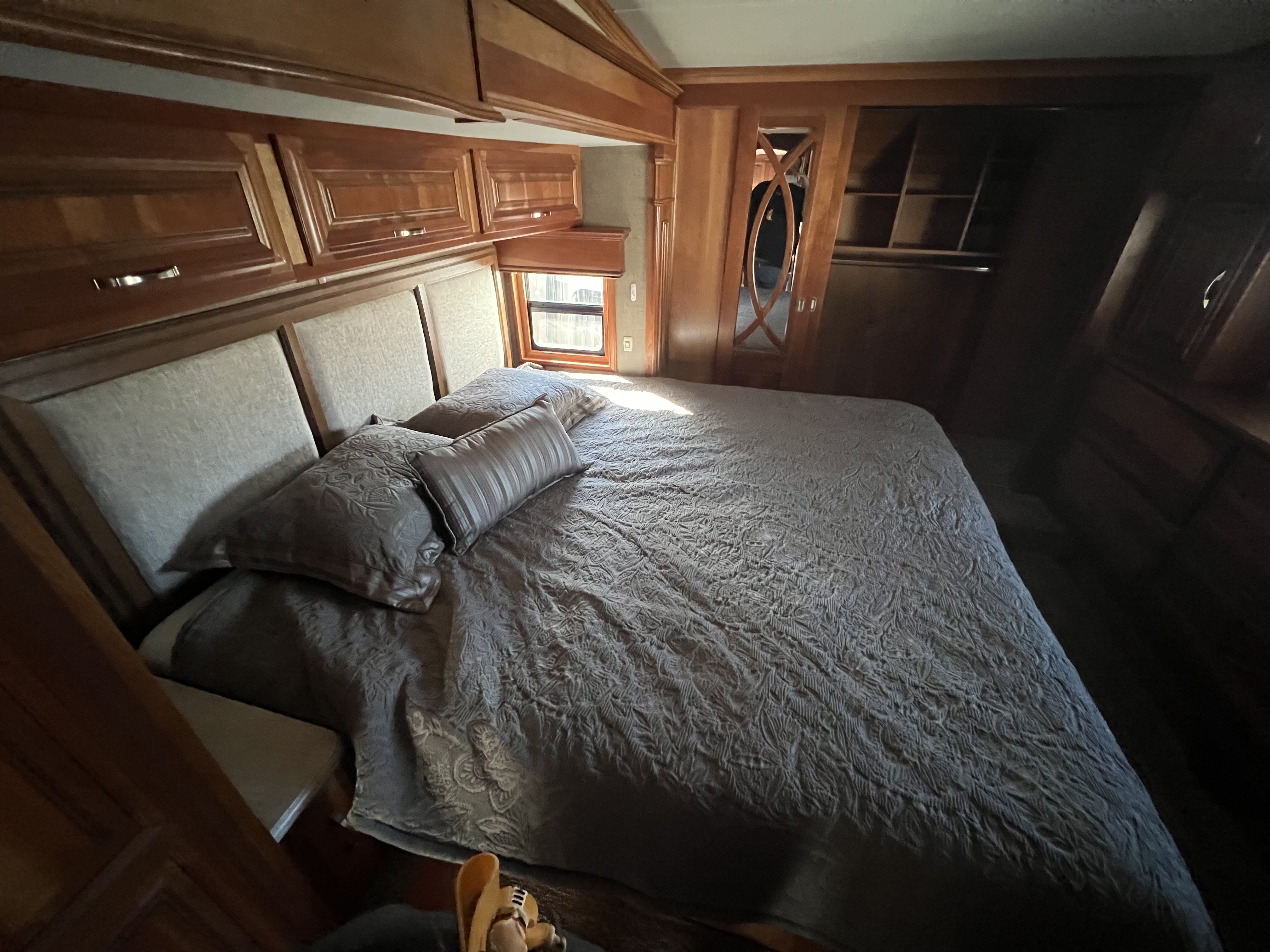 2017 DRV Mobile Suites 36RSSB3 - Image 21