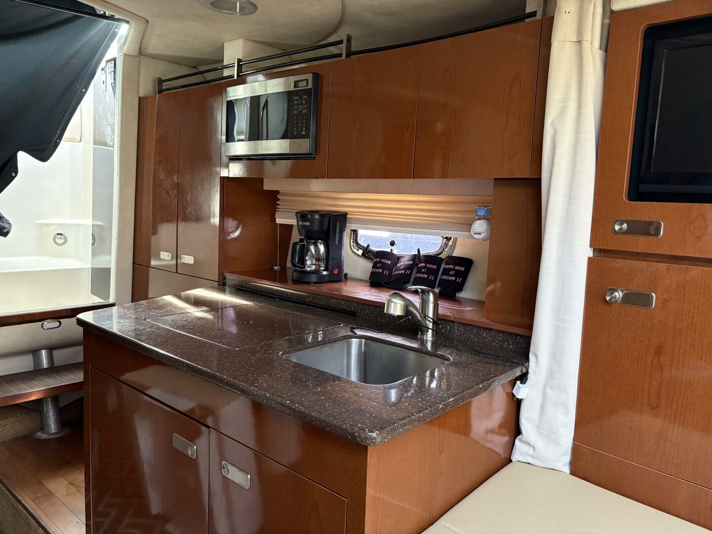2012 Sea Ray 310 Sundancer - Image 24