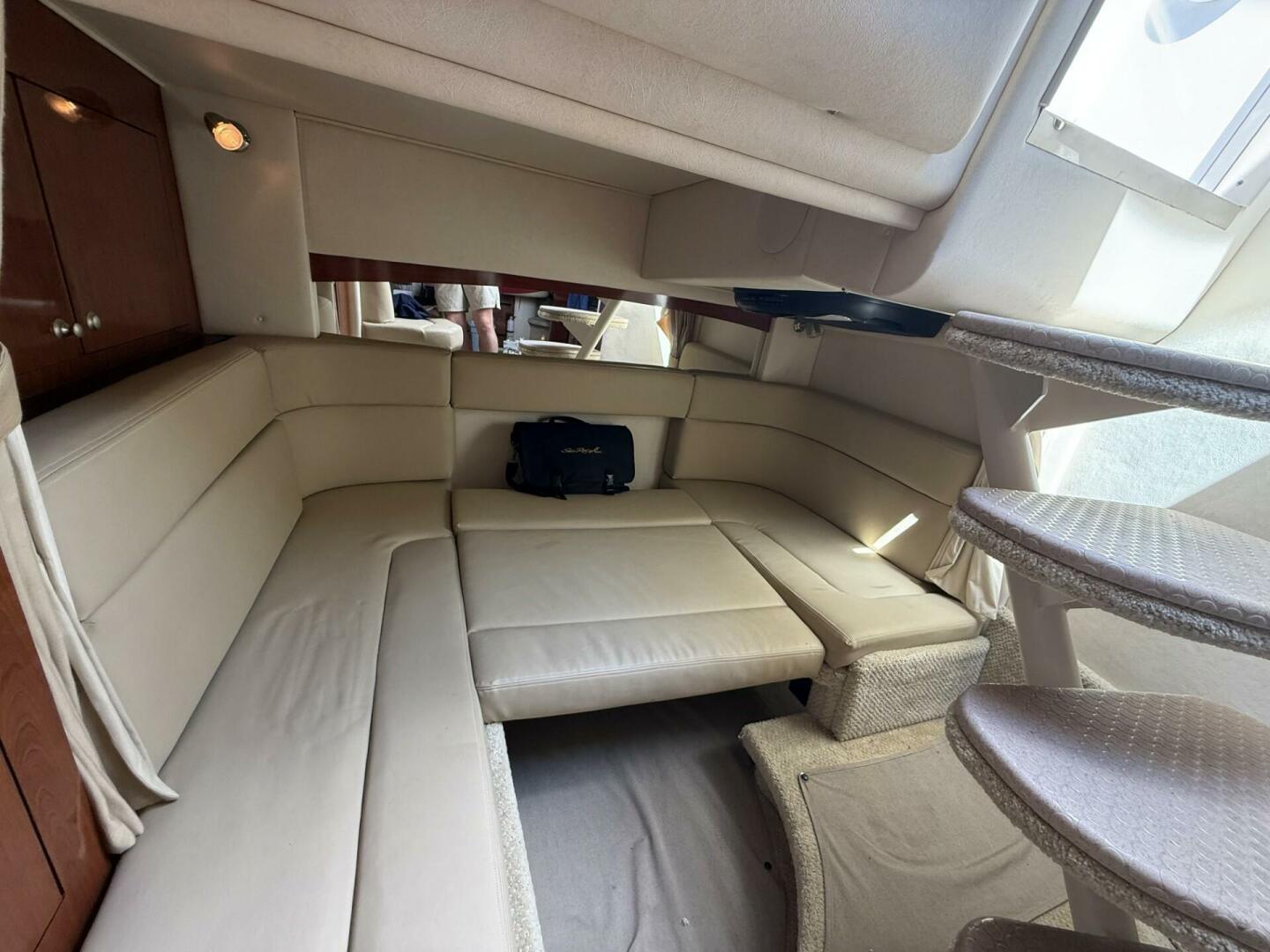 2007 Sea Ray 320 Sundancer - Image 18
