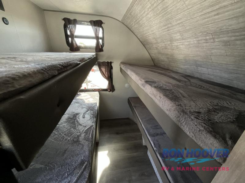 2026 COACHMEN CATALINA 333DBDSCKLE - Image 16