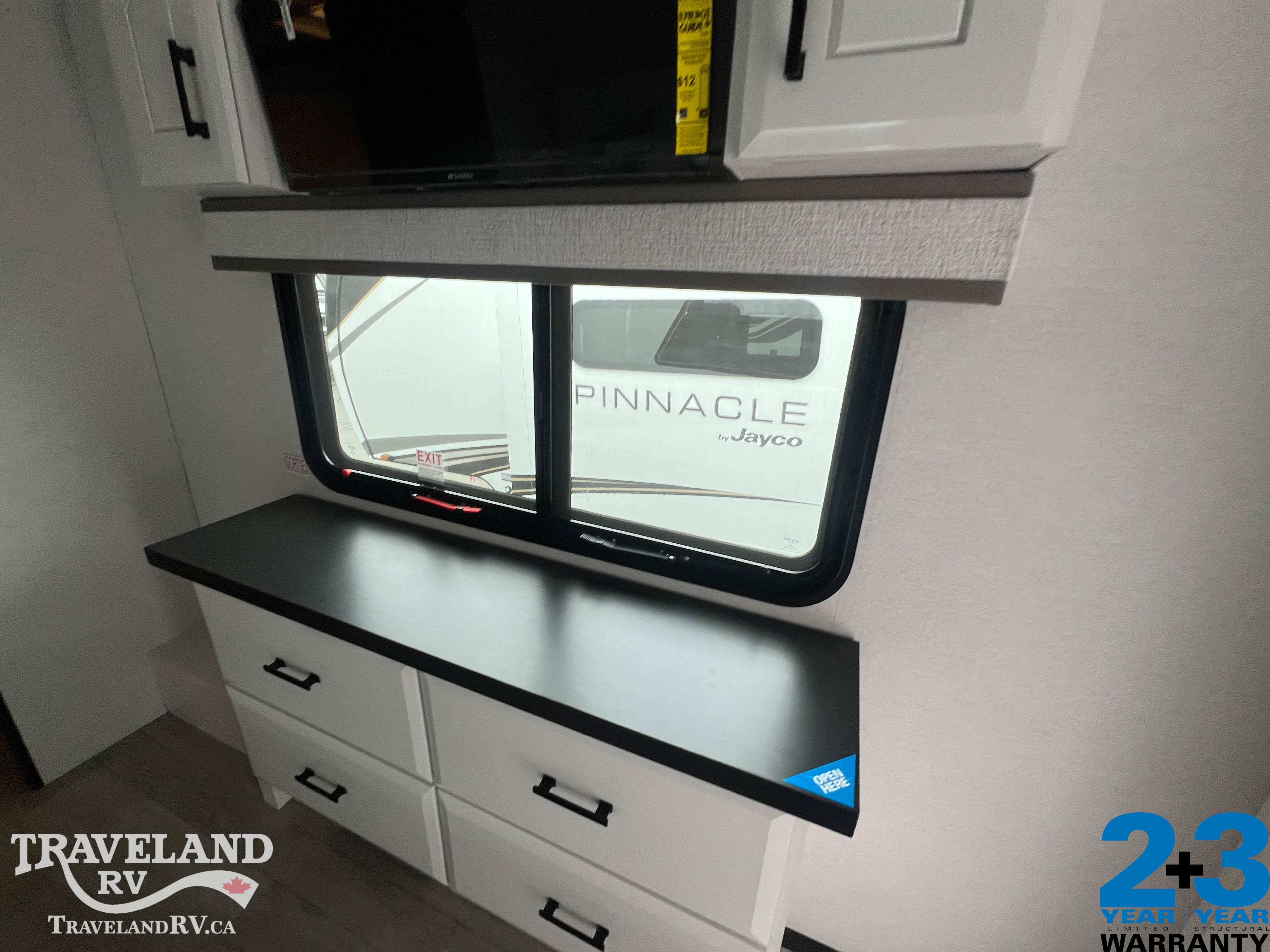 2026 Jayco Pinnacle 38FBRK - Image 29