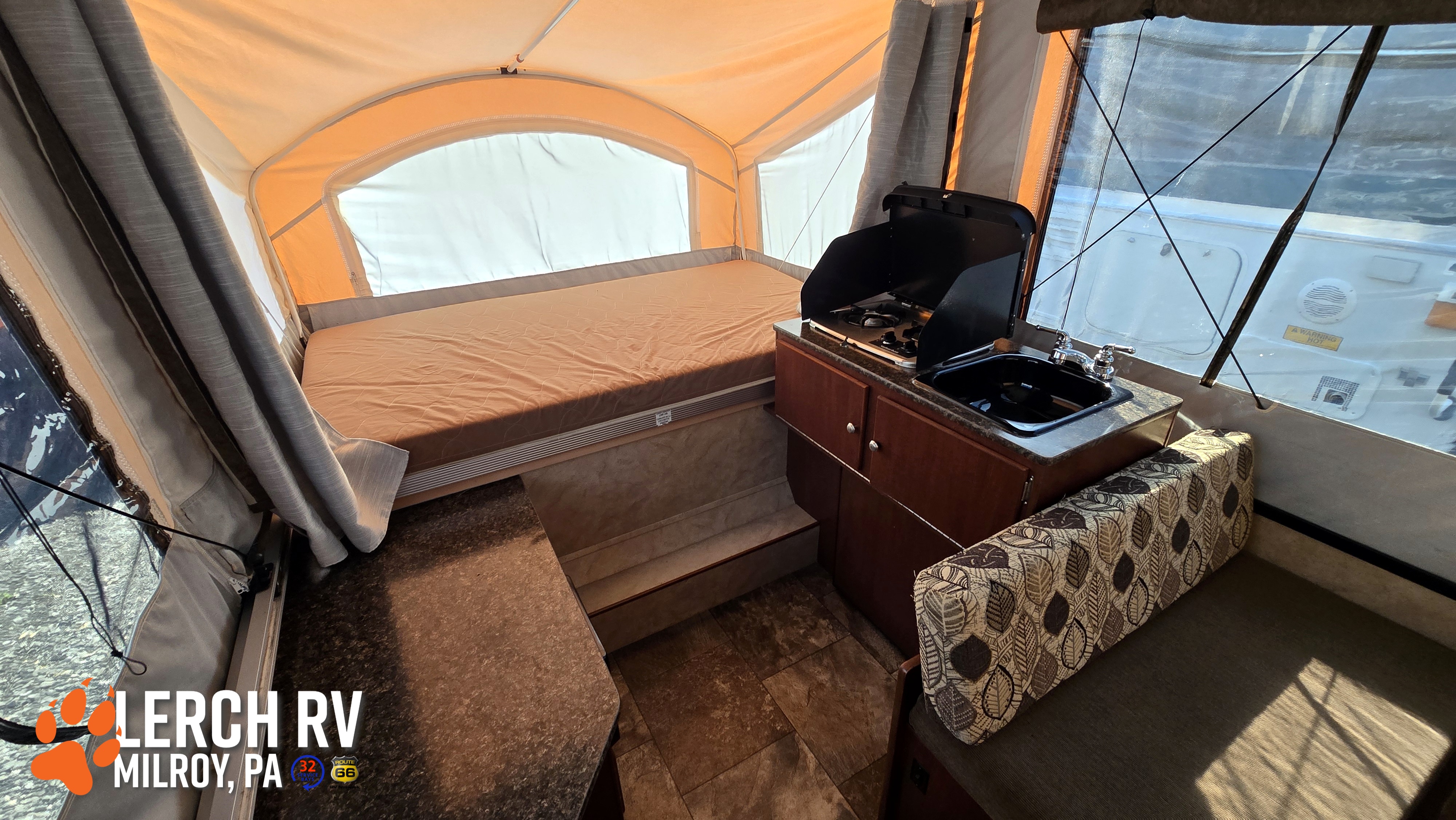 2016 Coachmen Clipper Sport 106 - Image 17