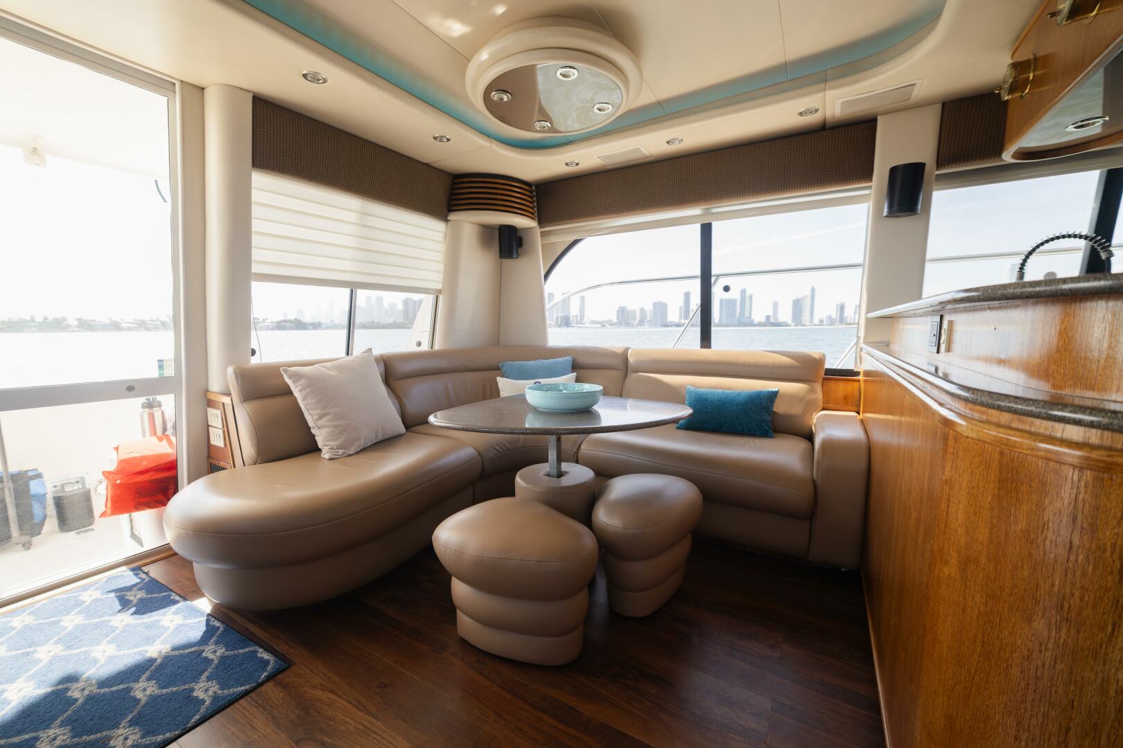 1999 Bayliner 5788 - Image 16