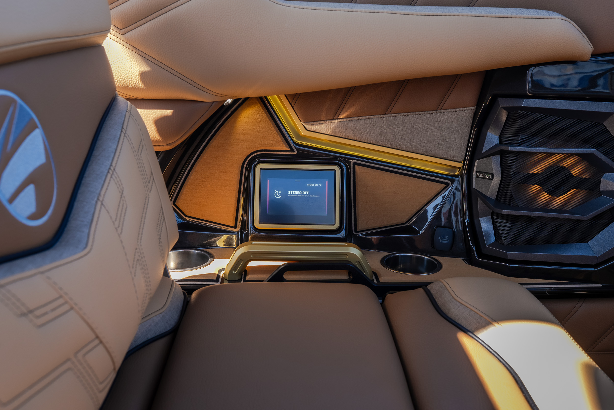 2027 Tigé Ultré 25ZX - Image 61