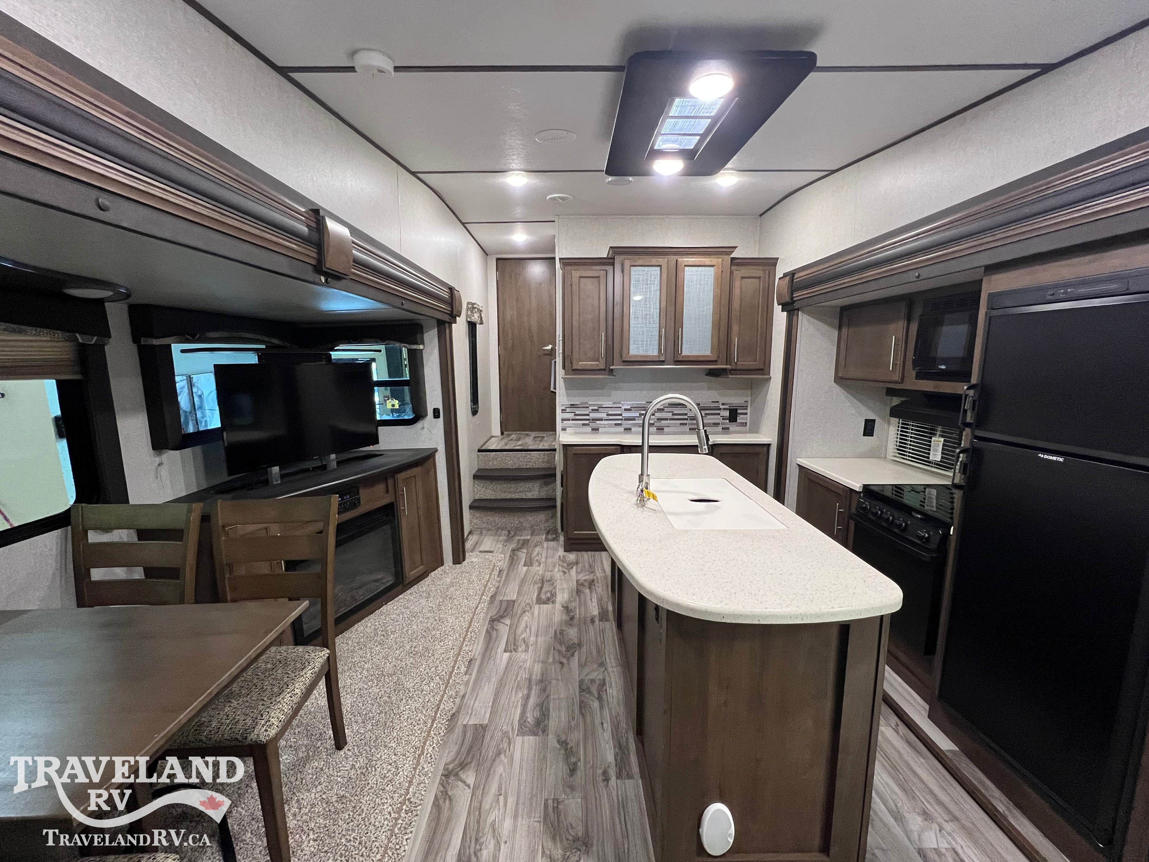 2019 Keystone Cougar Half-Ton West 27RLSWE - Image 7