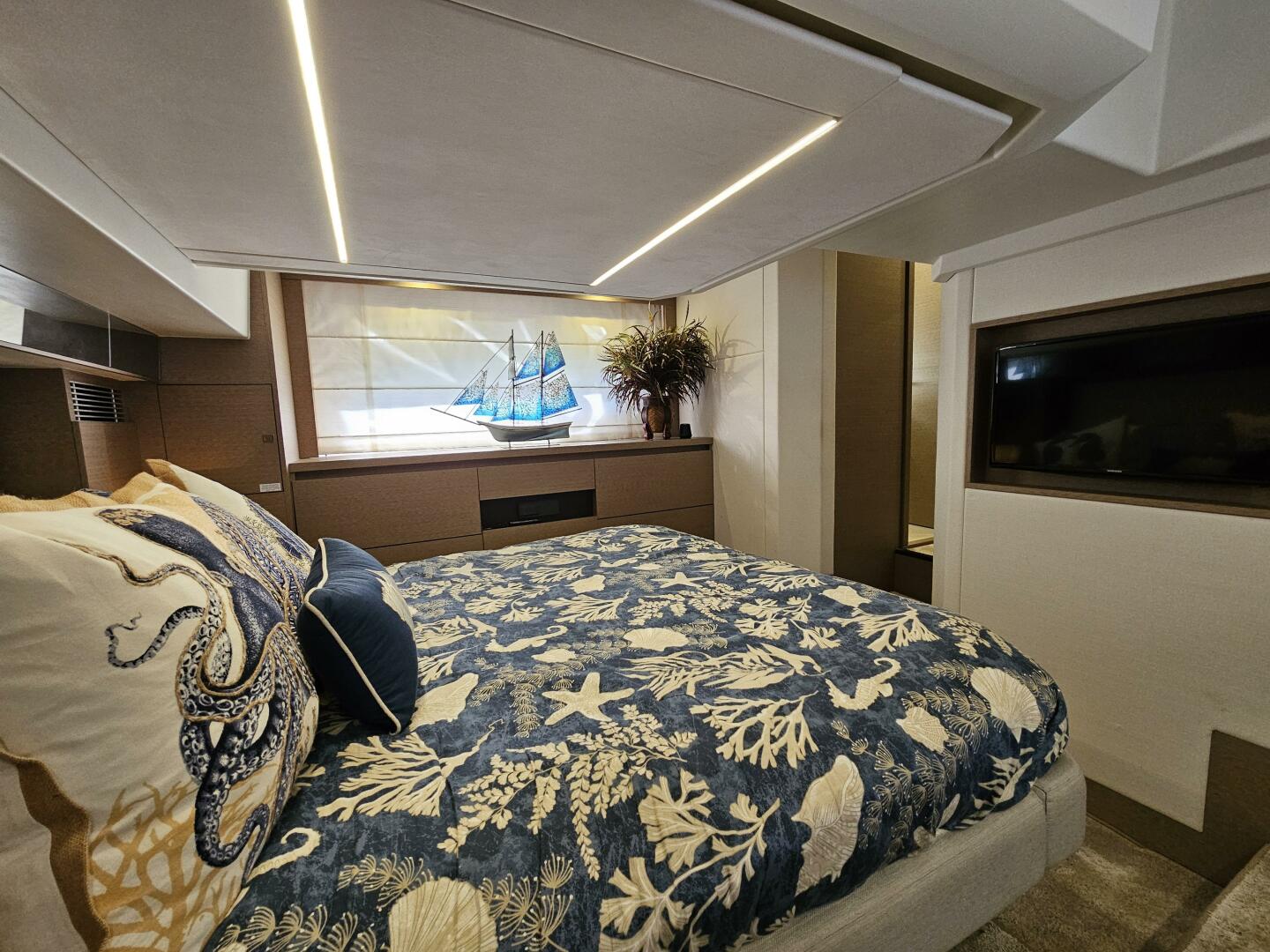 2018 Prestige 460 Fly - Image 14