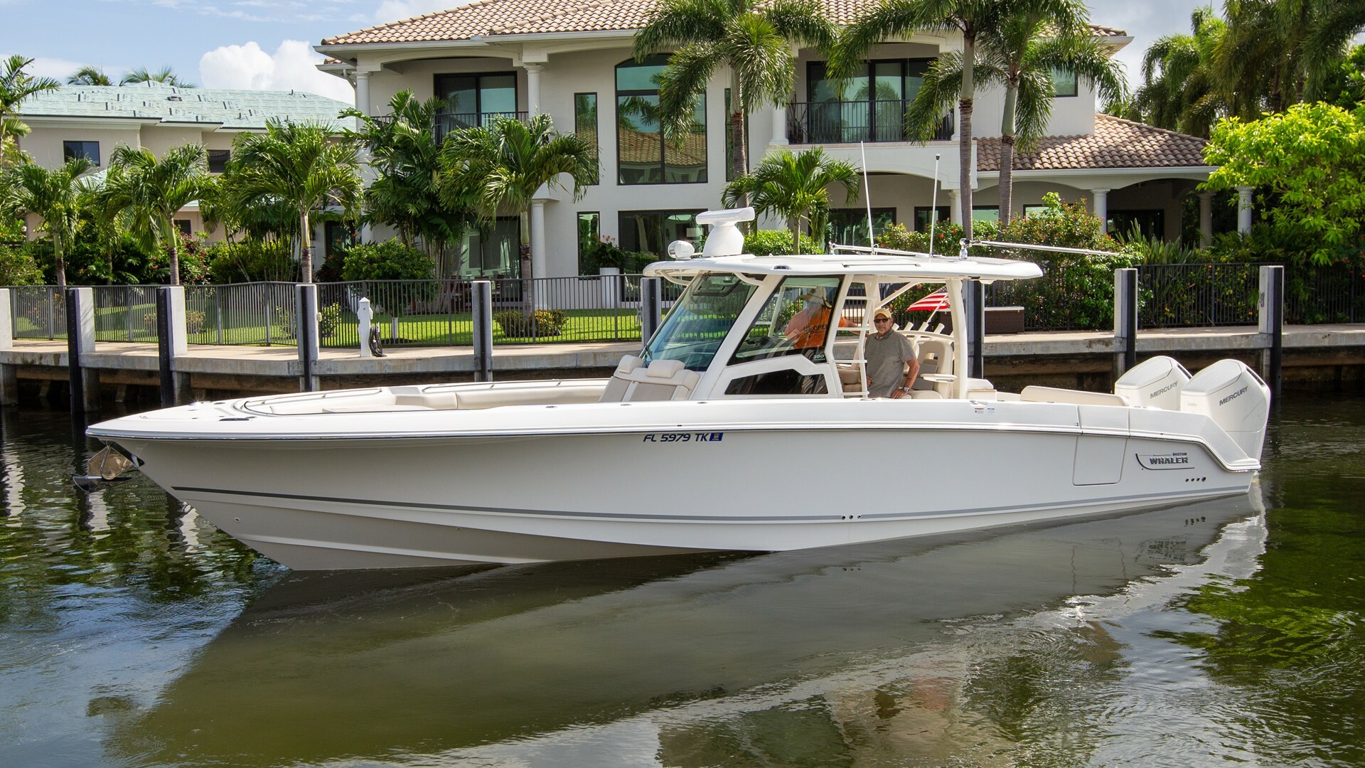 2023 Boston Whaler 380 Outrage - Image 1