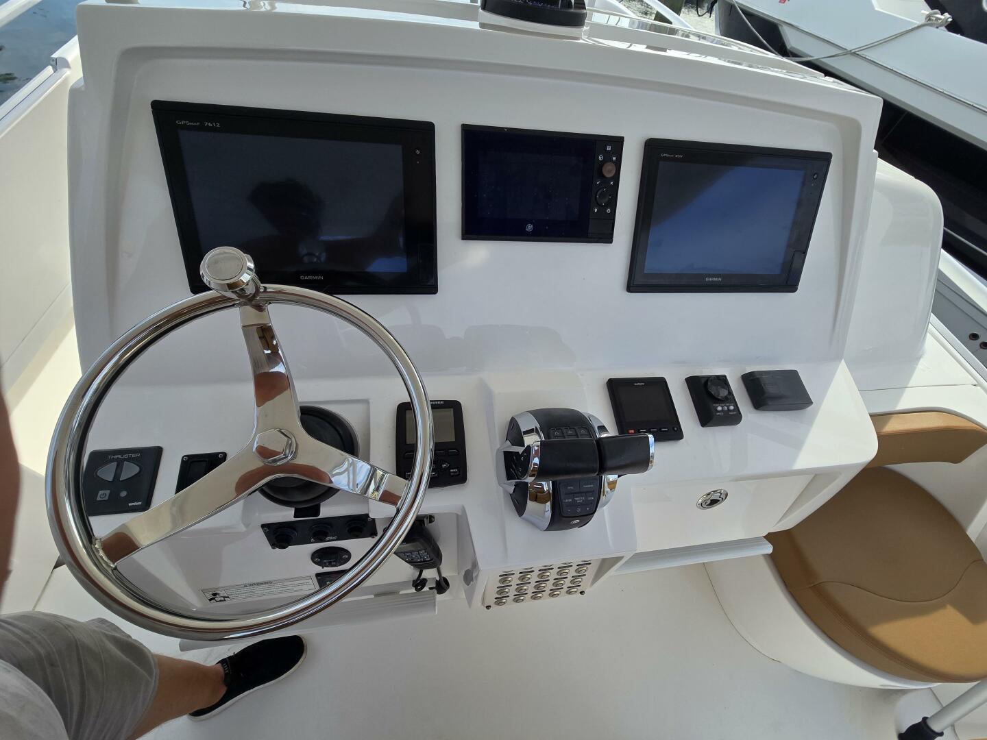 2018 Intrepid 375 Walkaround - Image 11