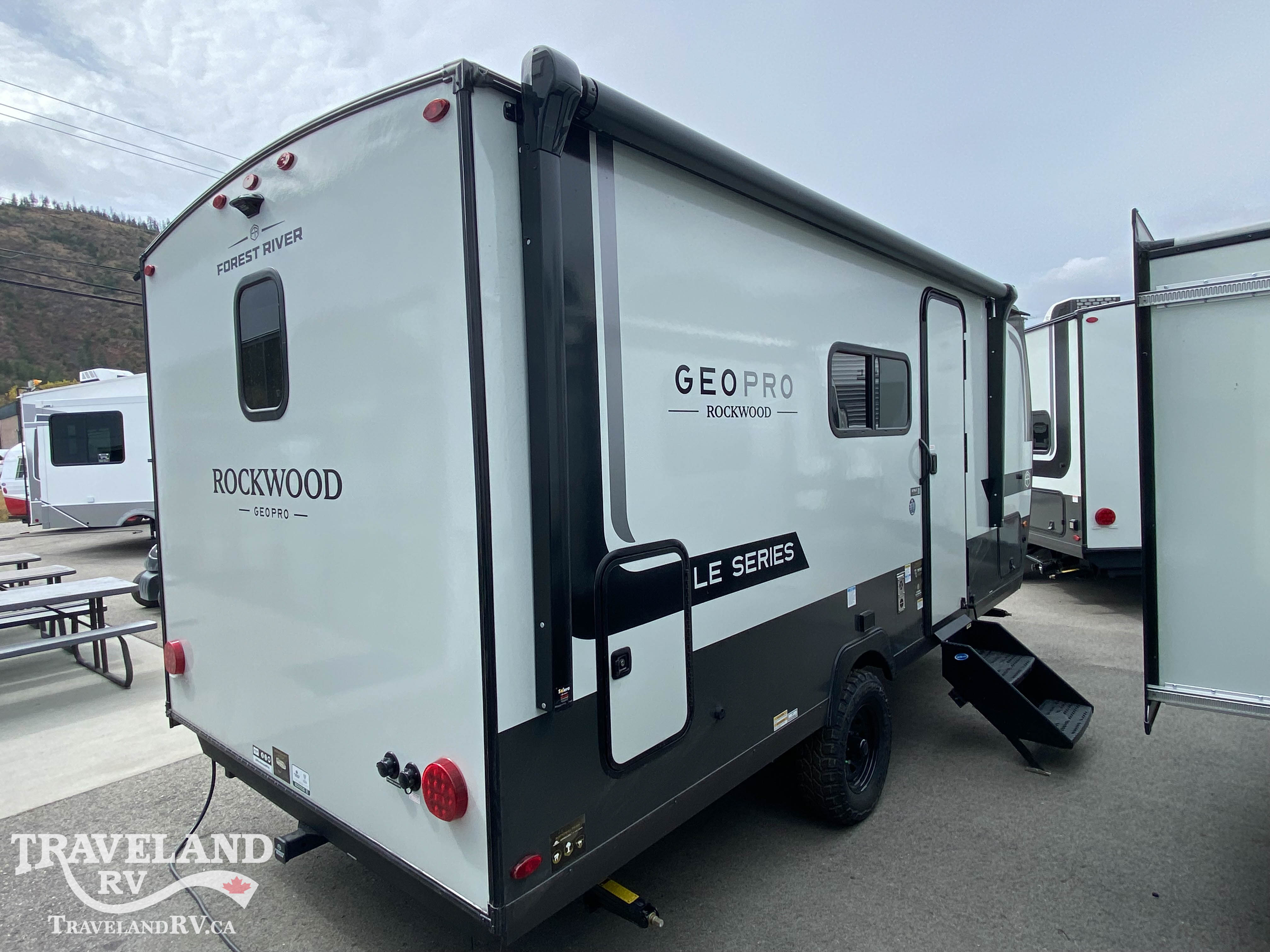 2027 Forest River Rockwood Geo Pro 17SLE - Image 6