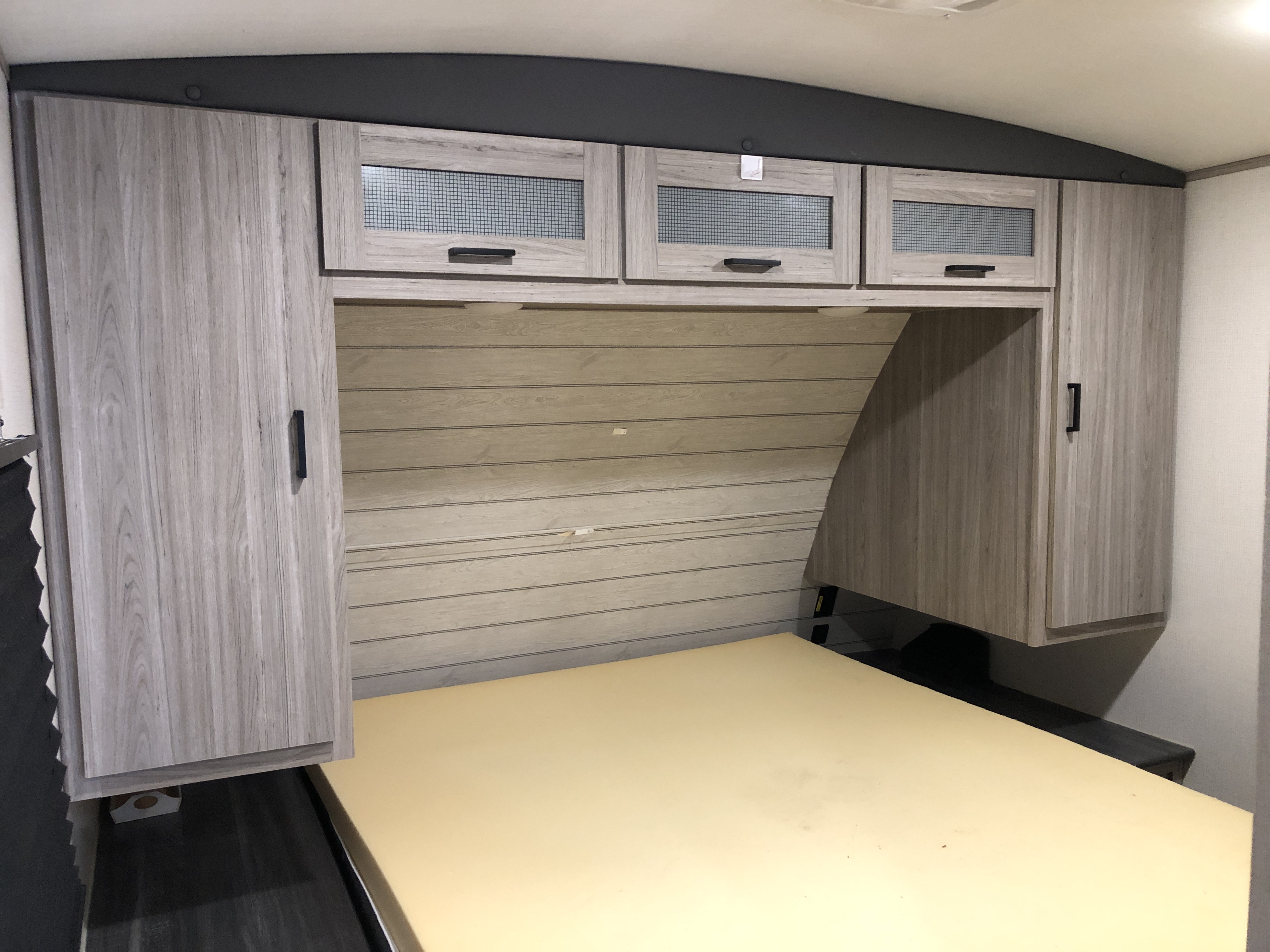 2022 Keystone Passport Grand Touring East 2401BH GT - Image 14
