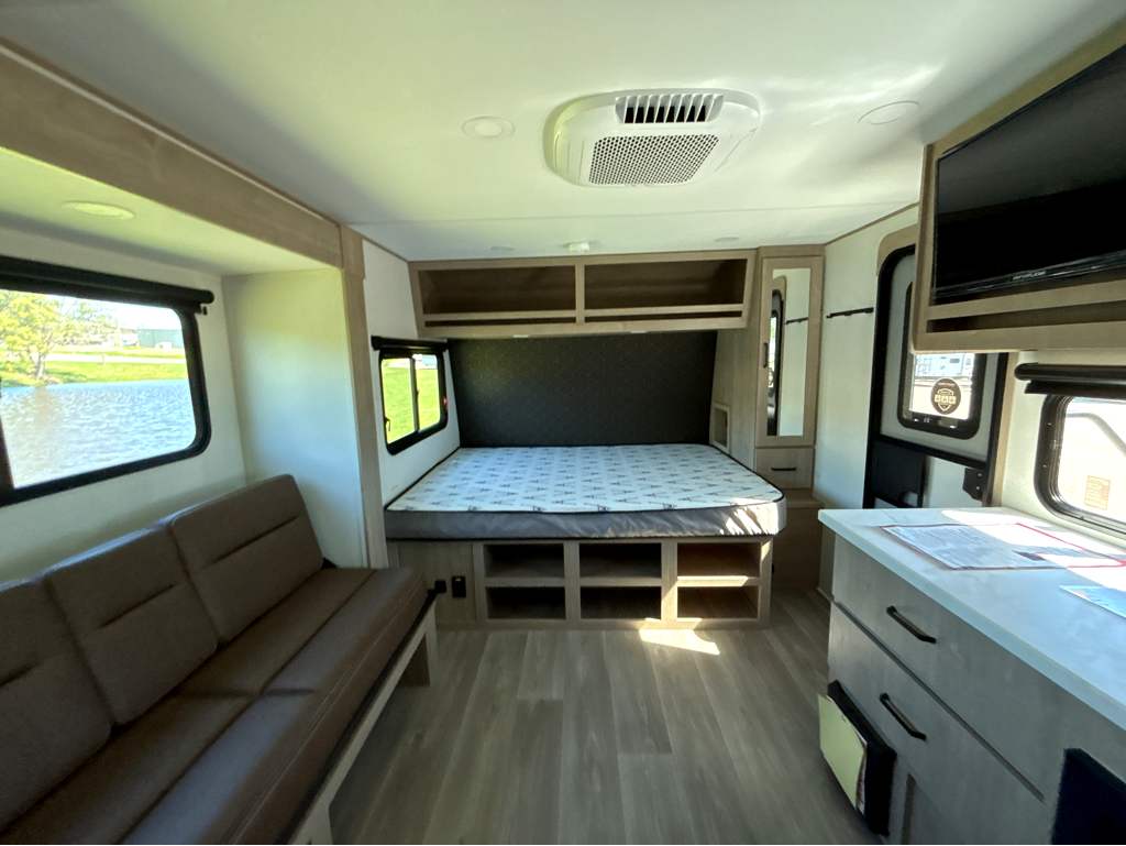 2026 GRAND DESIGN IMAGINE AIM 16MLA - Image 18