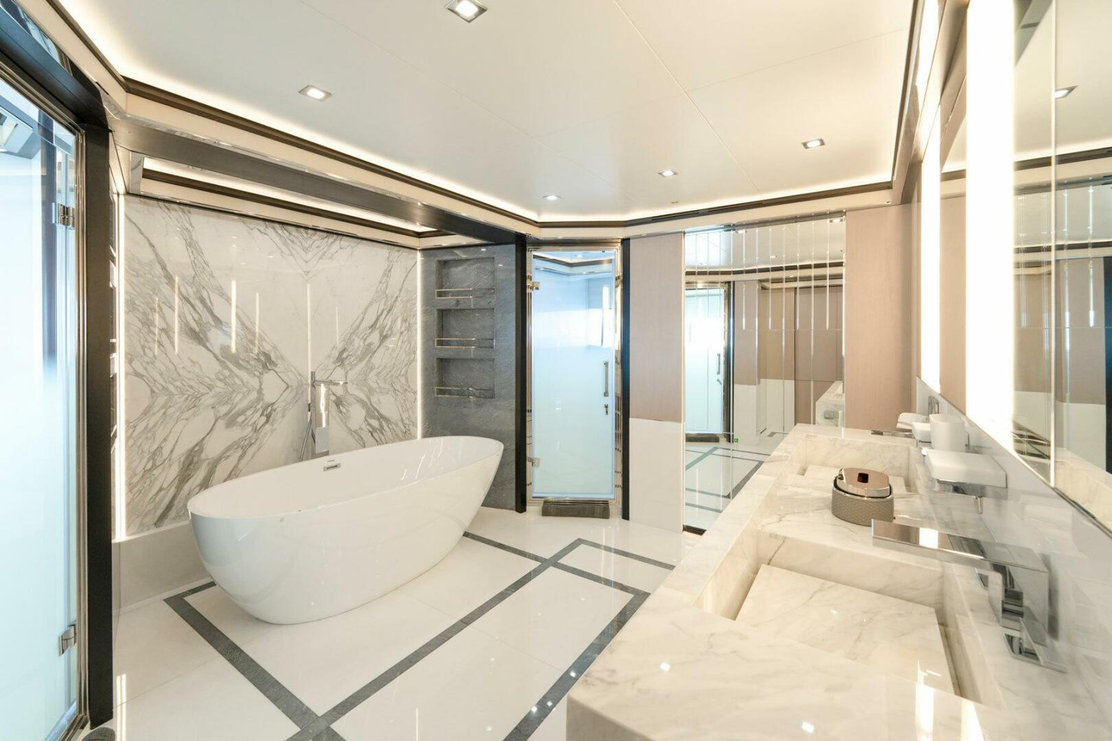 2016 Mondomarine 50 Meters - Image 14
