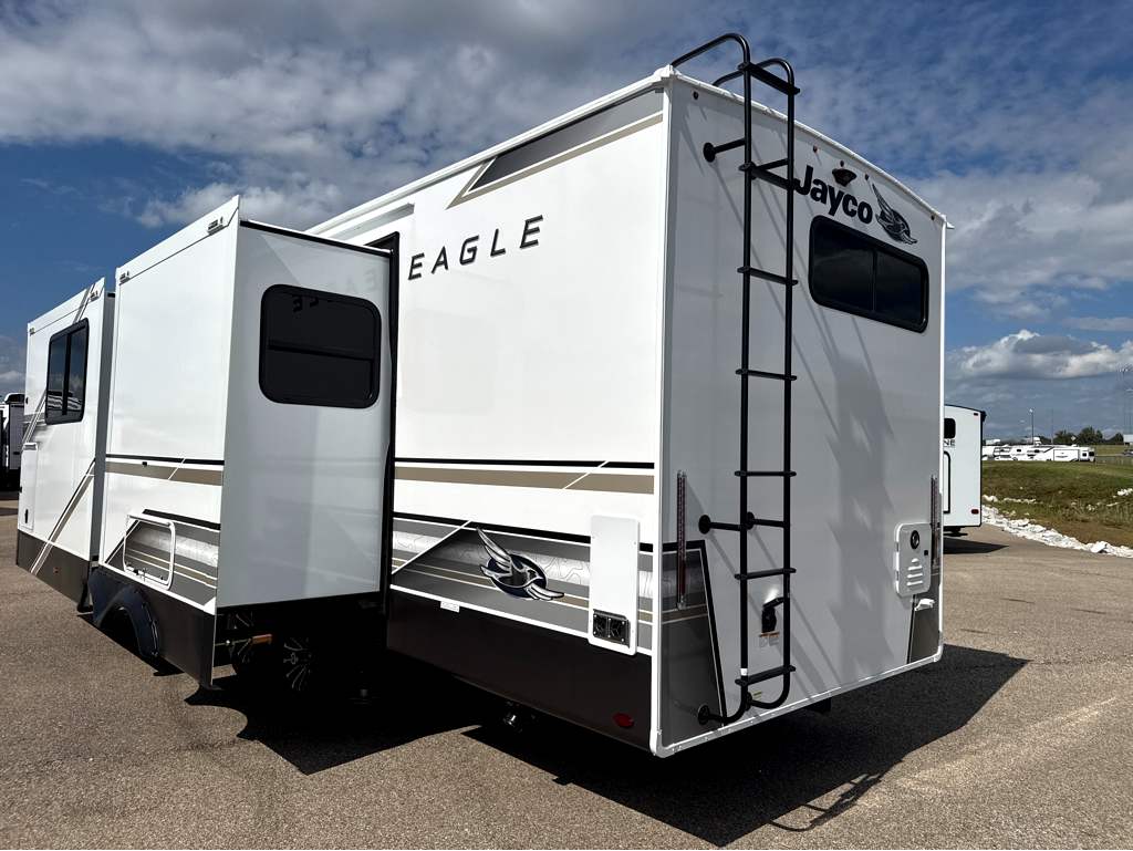 2027 JAYCO EAGLE 265FKDS - Image 3