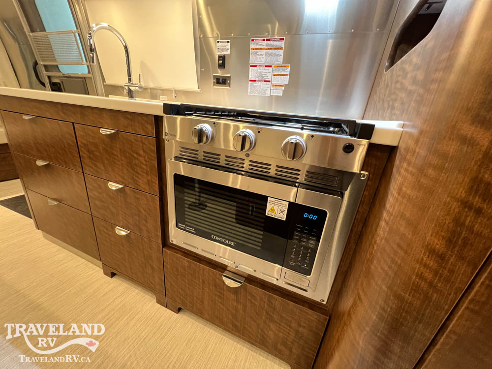 2026 AIRSTREAM 30RBQ GLOBETROTTER - Image 21