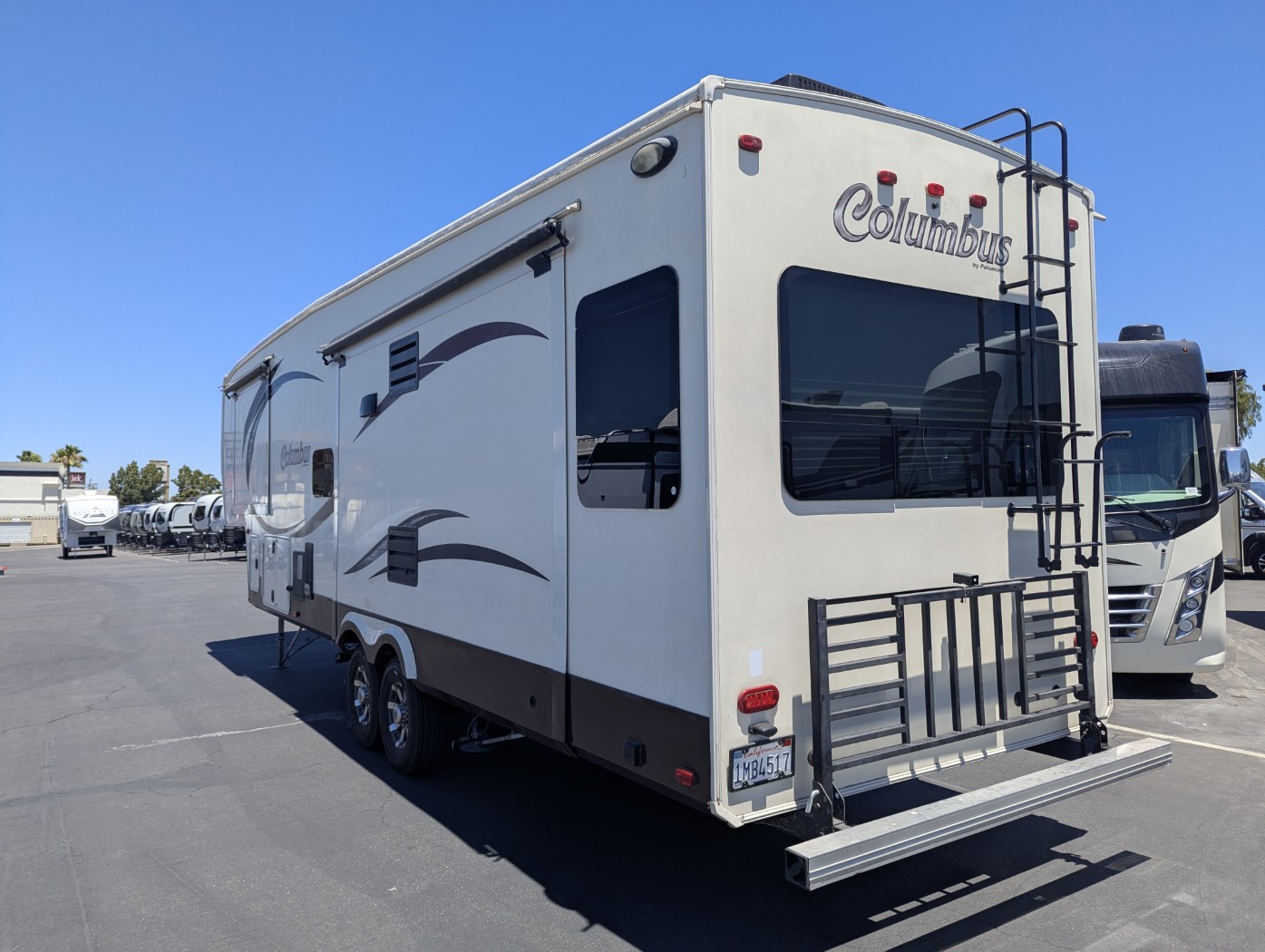 2013 Palomino Columbus 320RS - Image 4