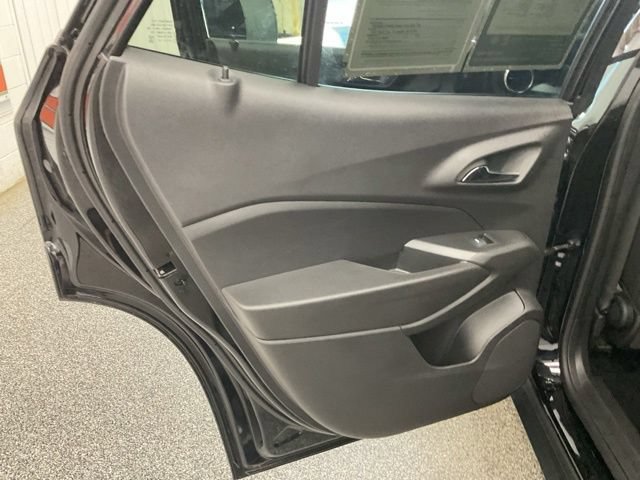 2025 Chevrolet Trax FWD 4dr LT - Image 22